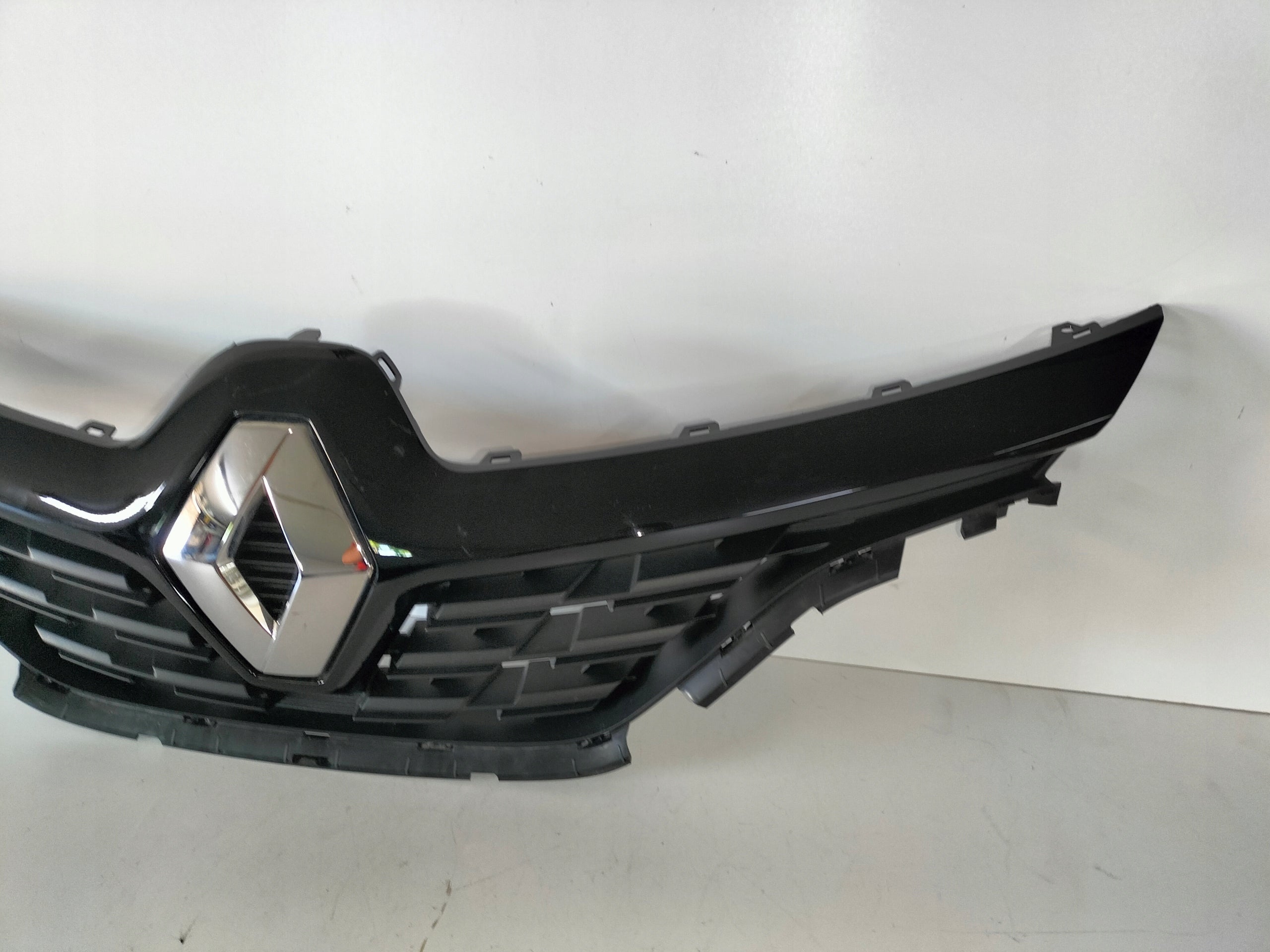 Kühlergrill Renault CAPTUR II FRONTGRILL 623105565R Kühlergitter