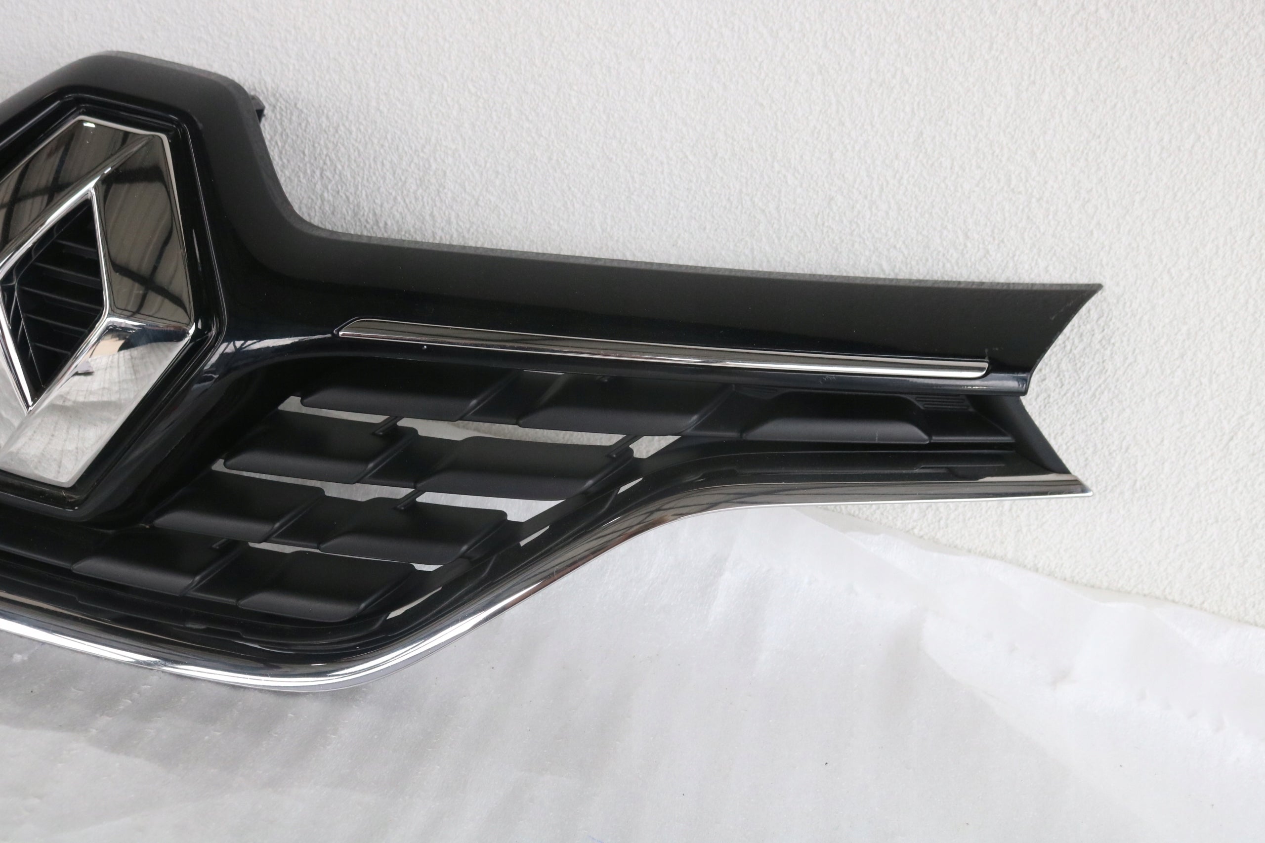 Kühlergrill Renault CAPTUR FRONTGRILL 623109707R Kühlergitter