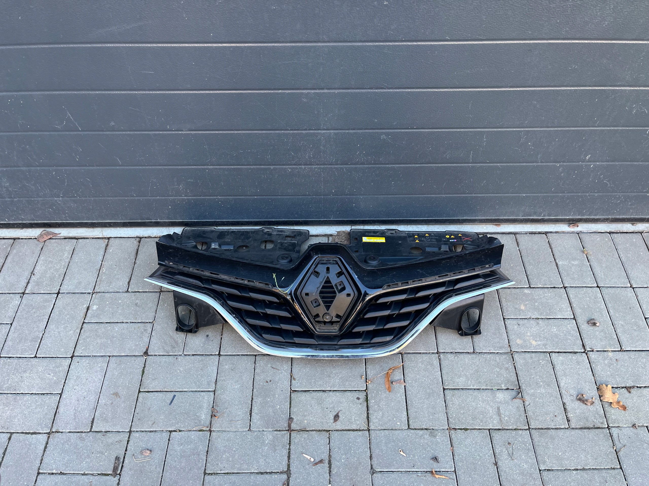  Kühlergrill Renault CAPTUR 1 I FRONTGRILL Kühlergitter product image