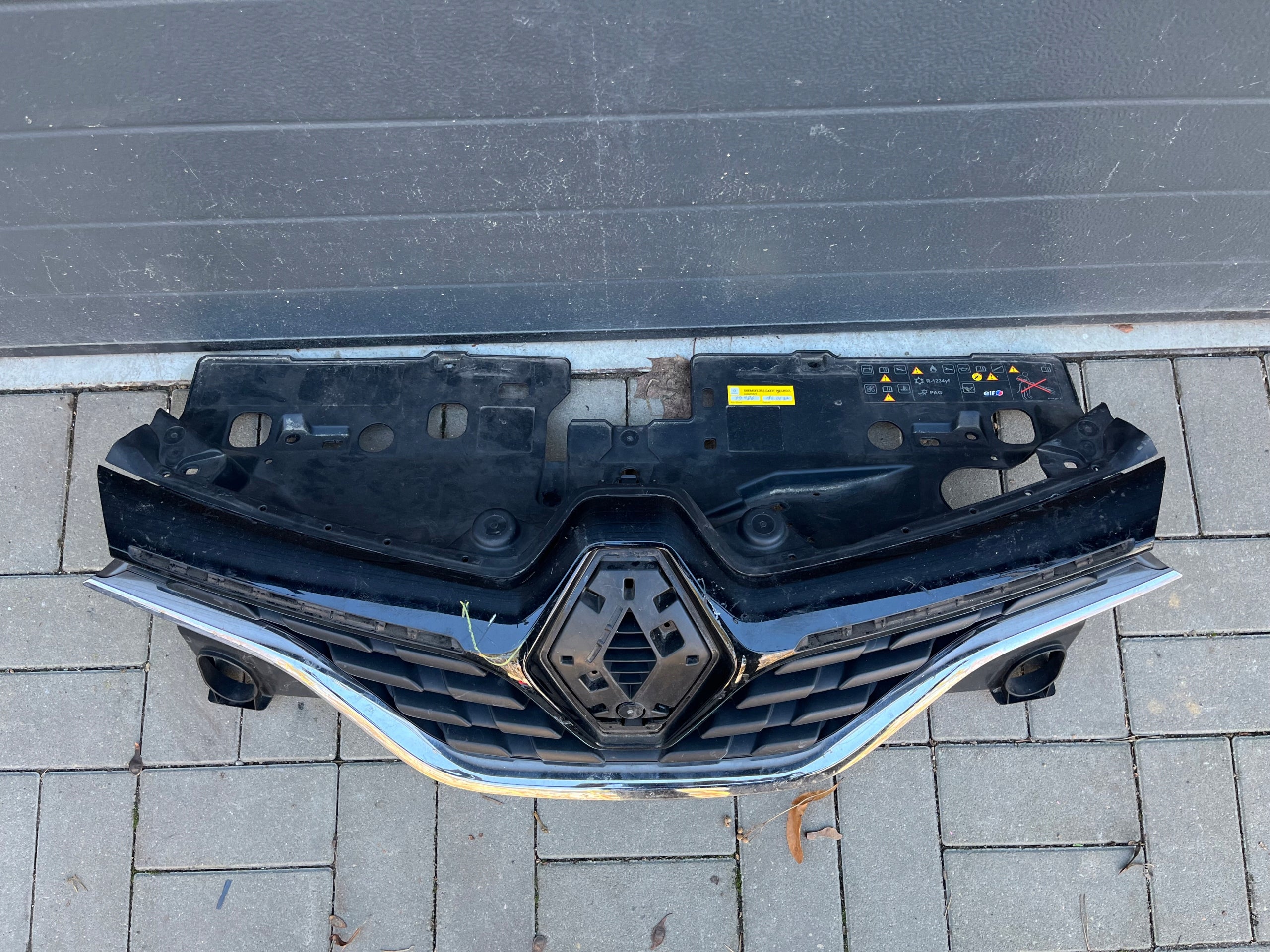 Kühlergrill Renault CAPTUR 1 I FRONTGRILL Kühlergitter