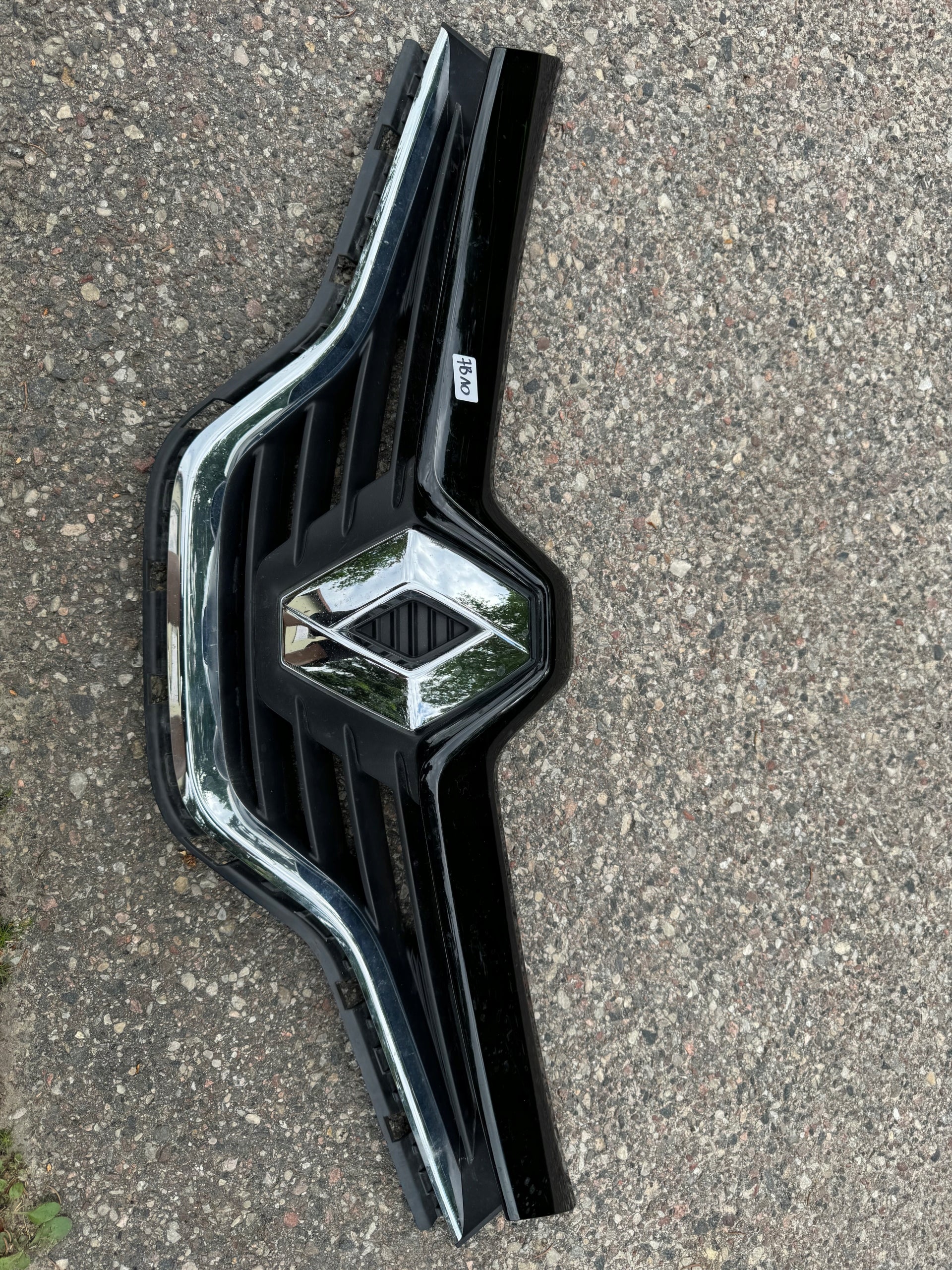  Kühlergrill Renault CAPTUR FRONTGRILL Kühlergitter product image