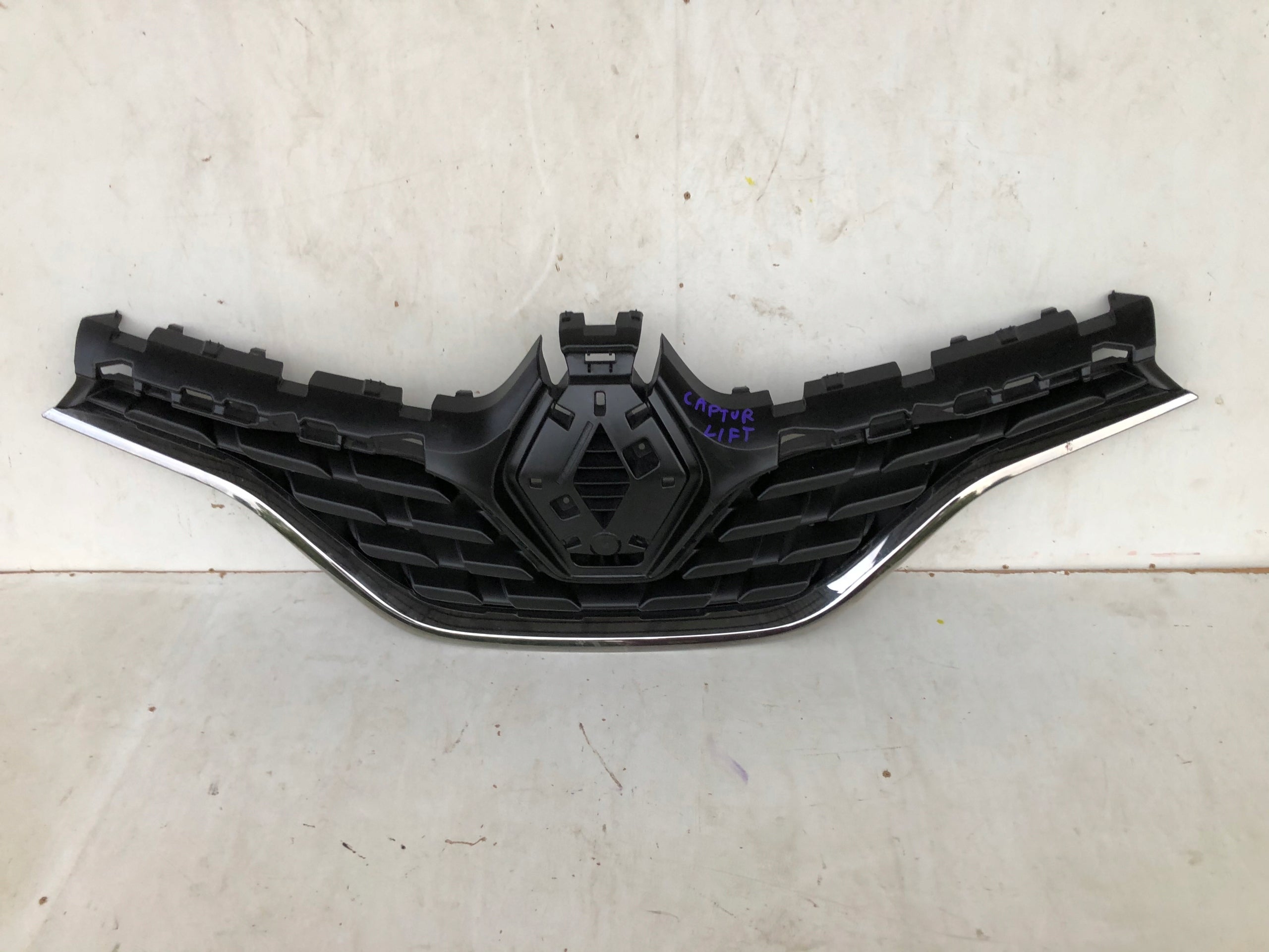 Kühlergrill Renault CAPTUR FRONTGRILL Kühlergitter