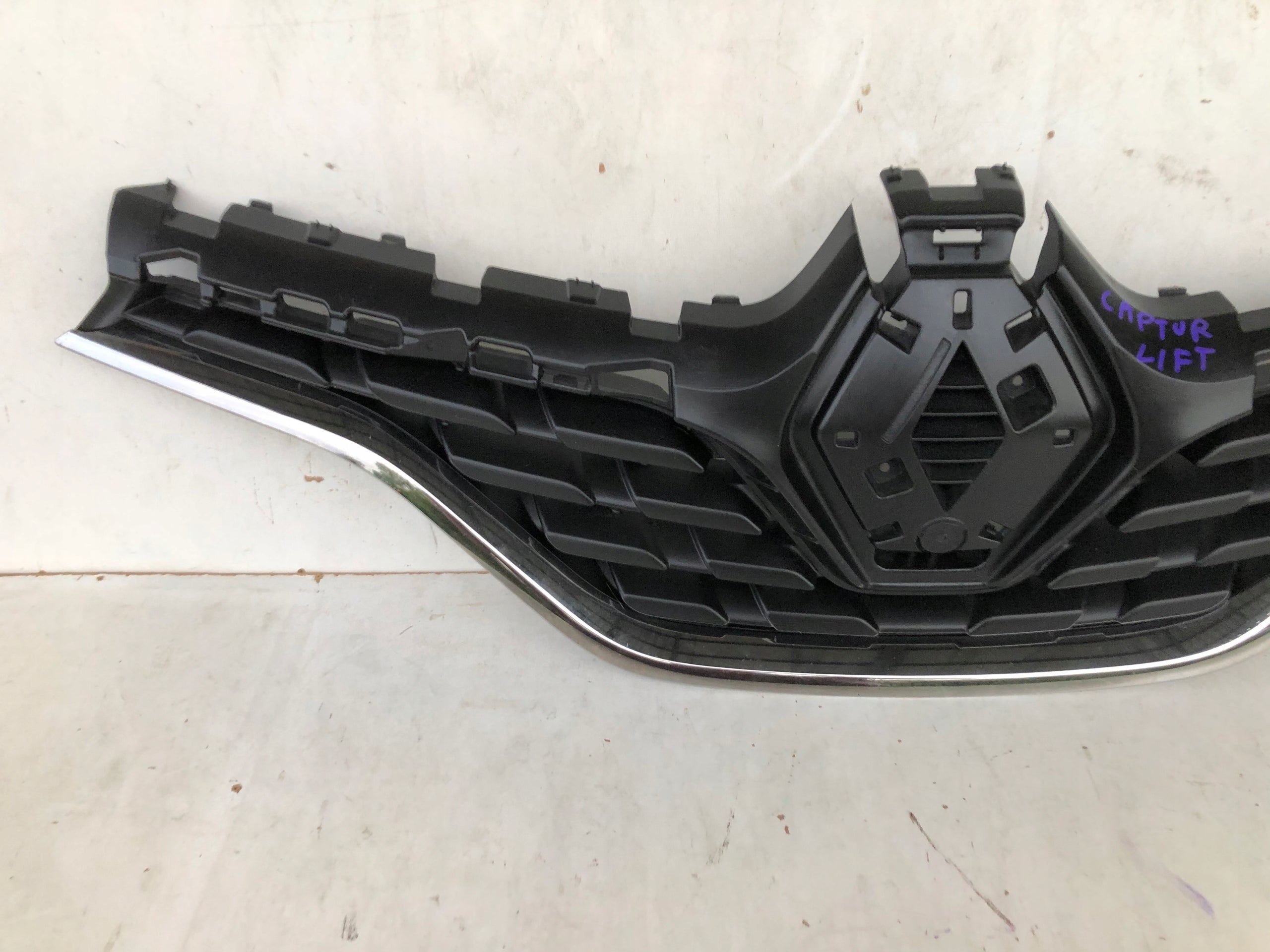 Kühlergrill Renault CAPTUR FRONTGRILL Kühlergitter