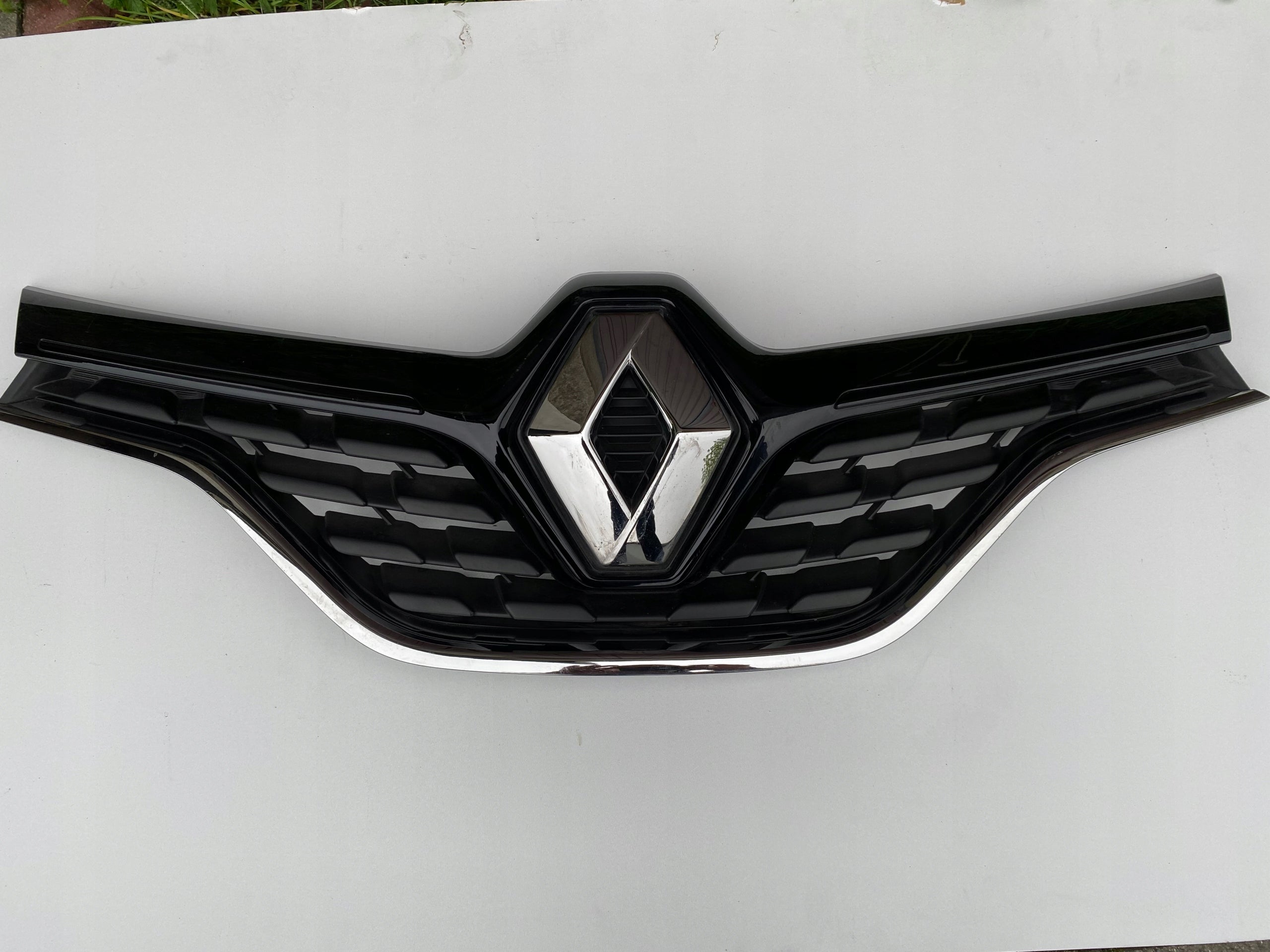  Kühlergrill Renault CAPTUR FRONTGRILL Kühlergitter product image