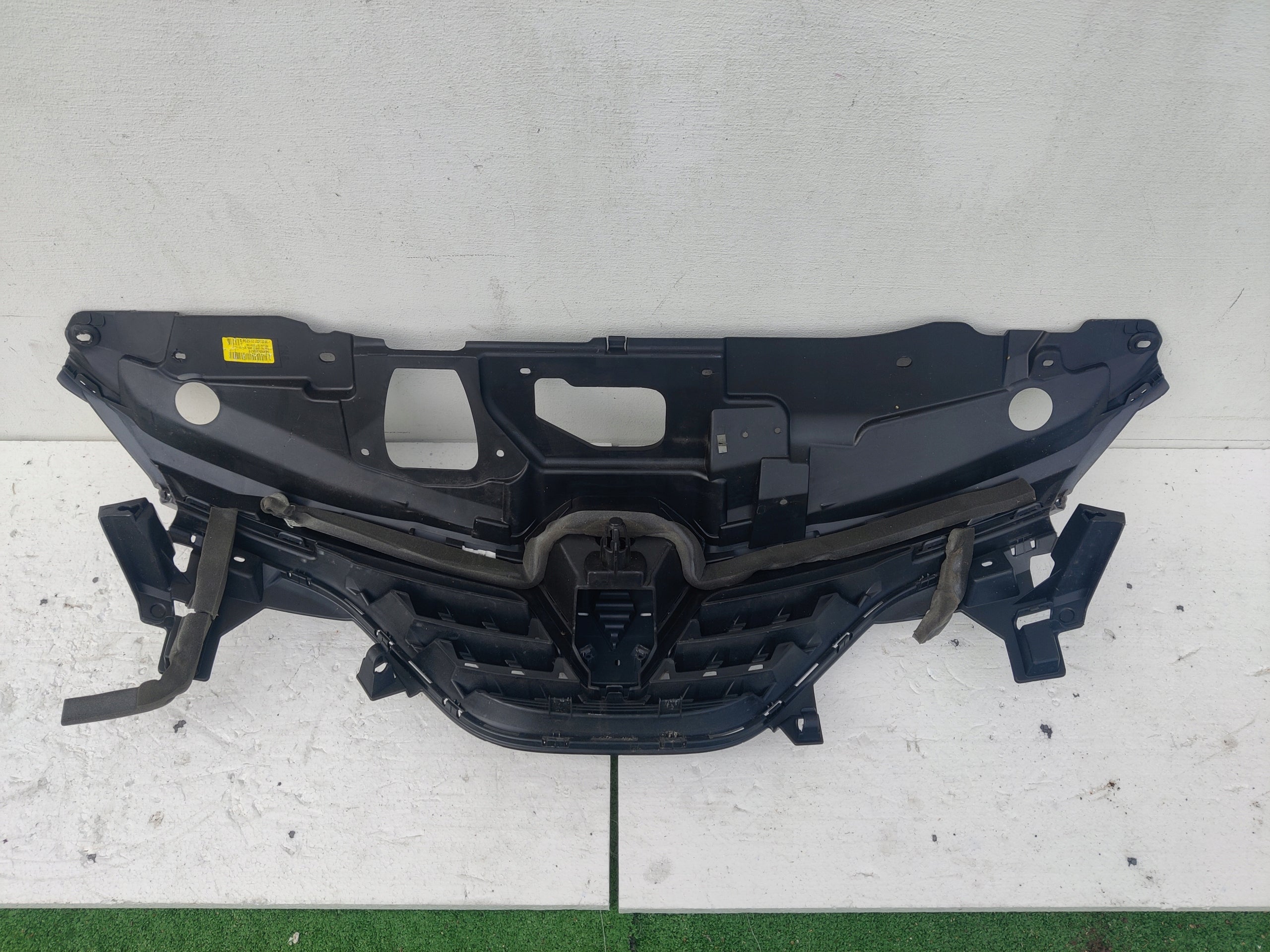 Kühlergrill Renault CLIO V 5 FRONTGRILL 622567196R Kühlergitter