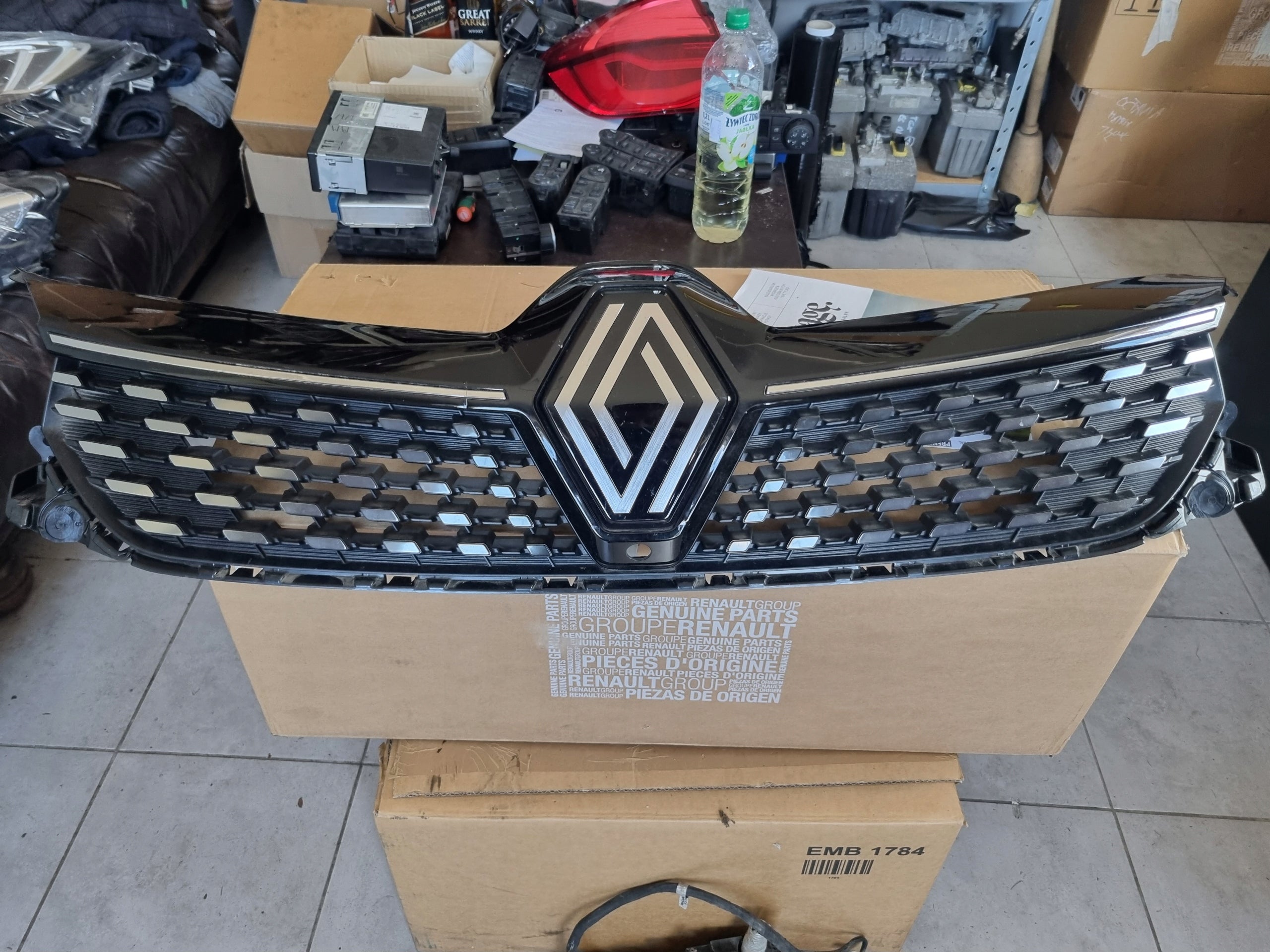 Kühlergrill Renault ALPINE CLIO V FRONTGRILL 623841043R Kühlergitter