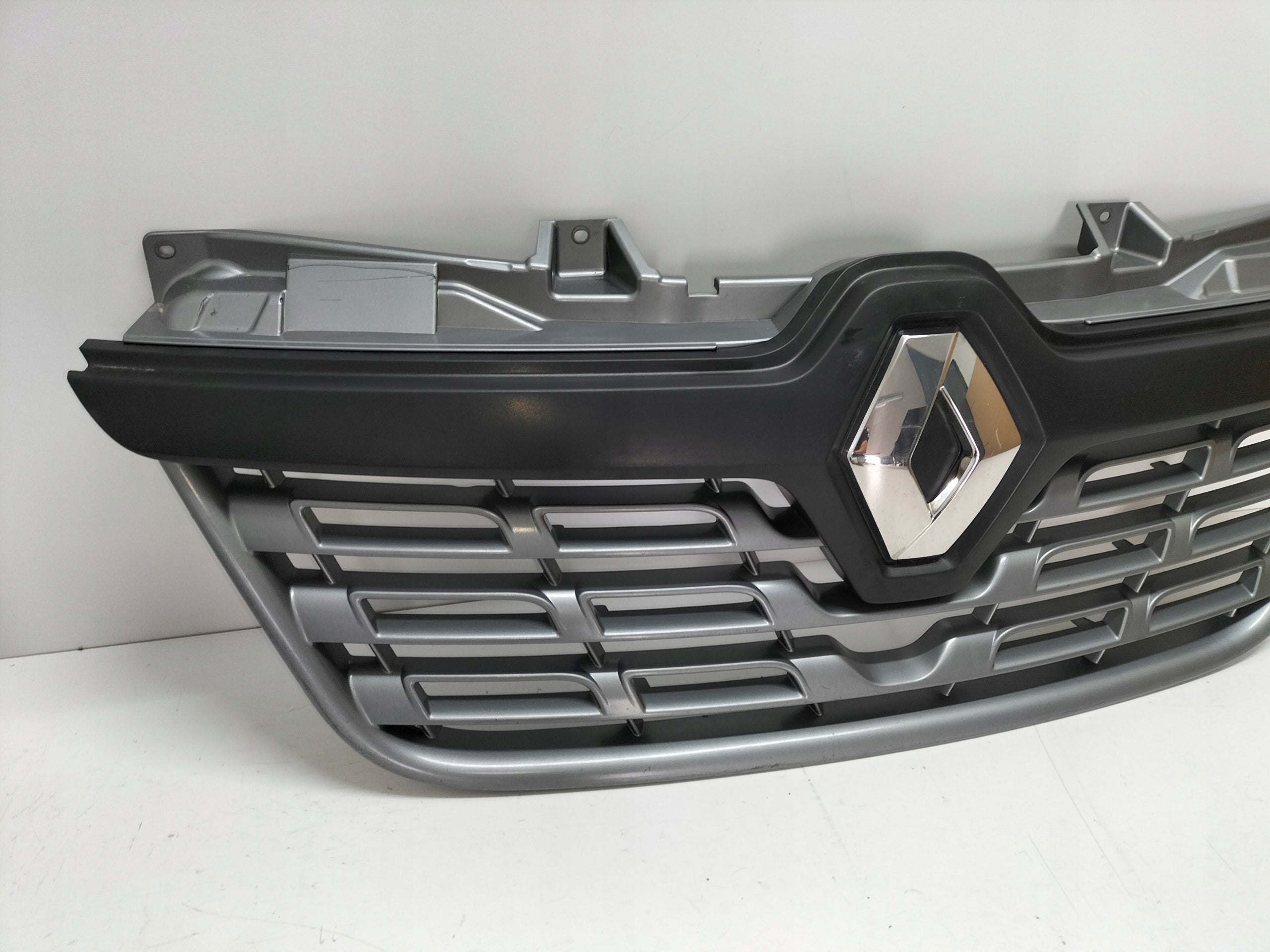 Kühlergrill Renault MASTER III FRONTGRILL 623102803R Kühlergitter