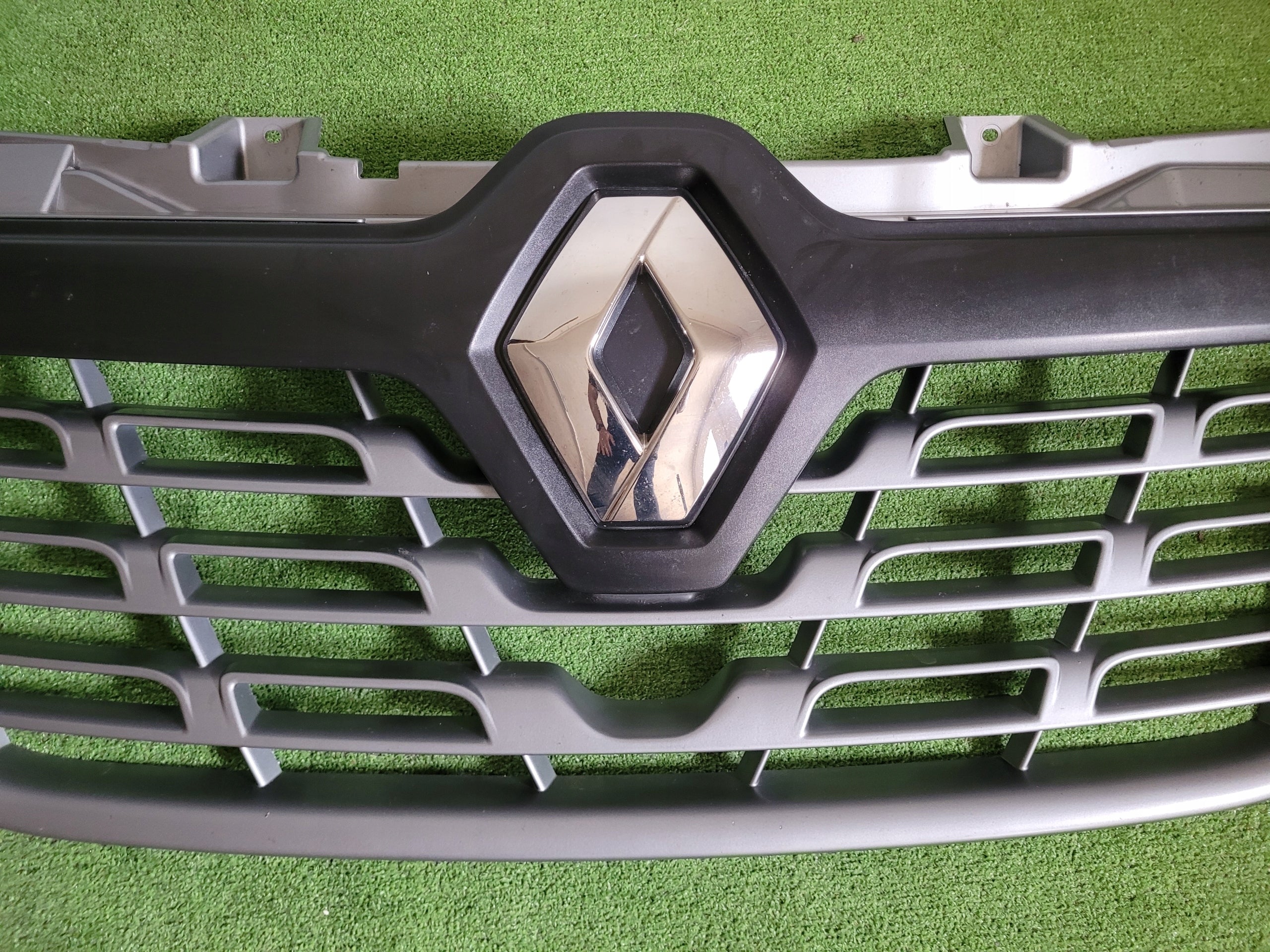 Kühlergrill Renault MASTER III 3 FRONTGRILL 623102803R Kühlergitter