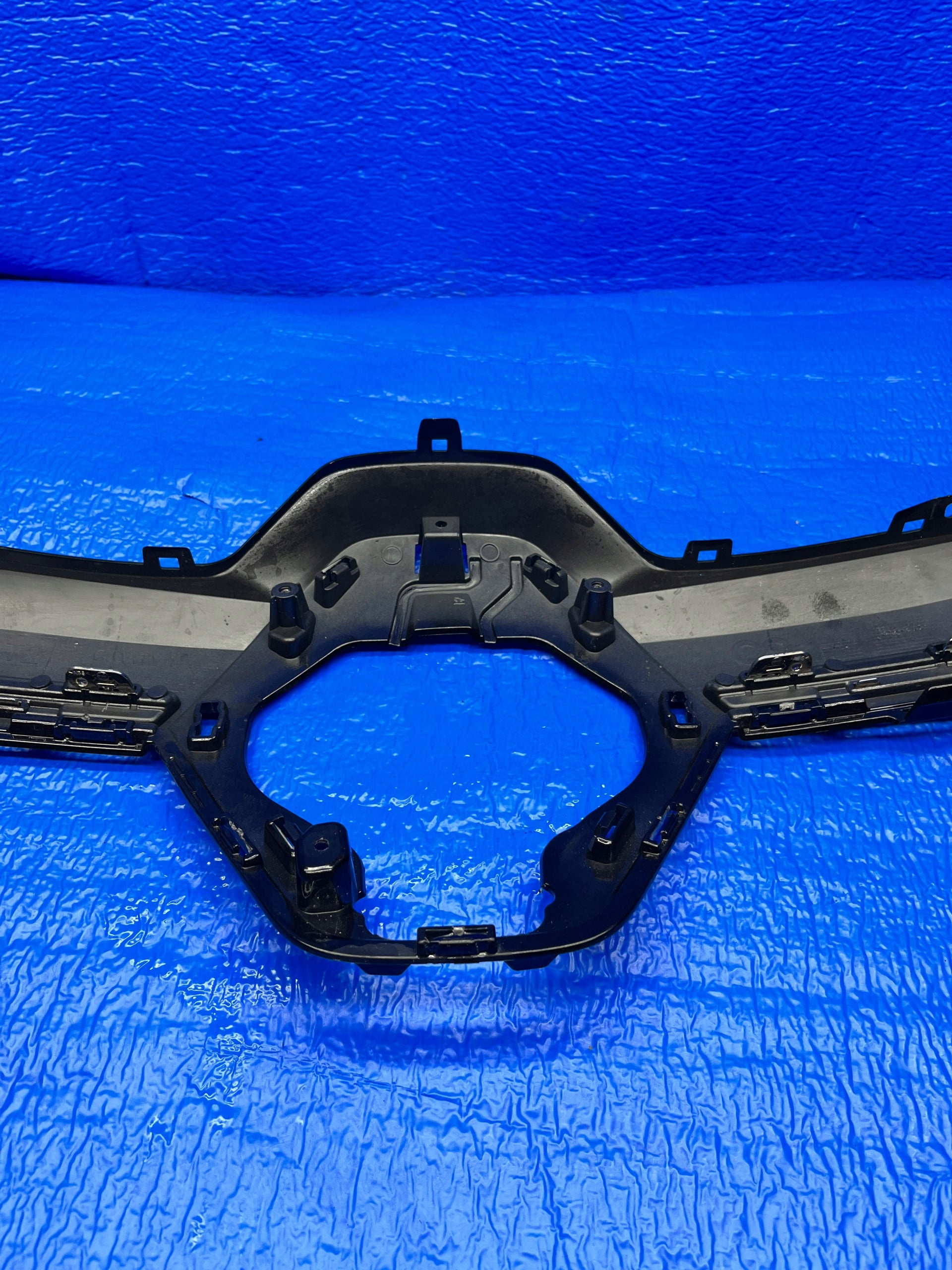 Kühlergrill Renault MEGANE FRONTGRILL 620786087R Kühlergitter