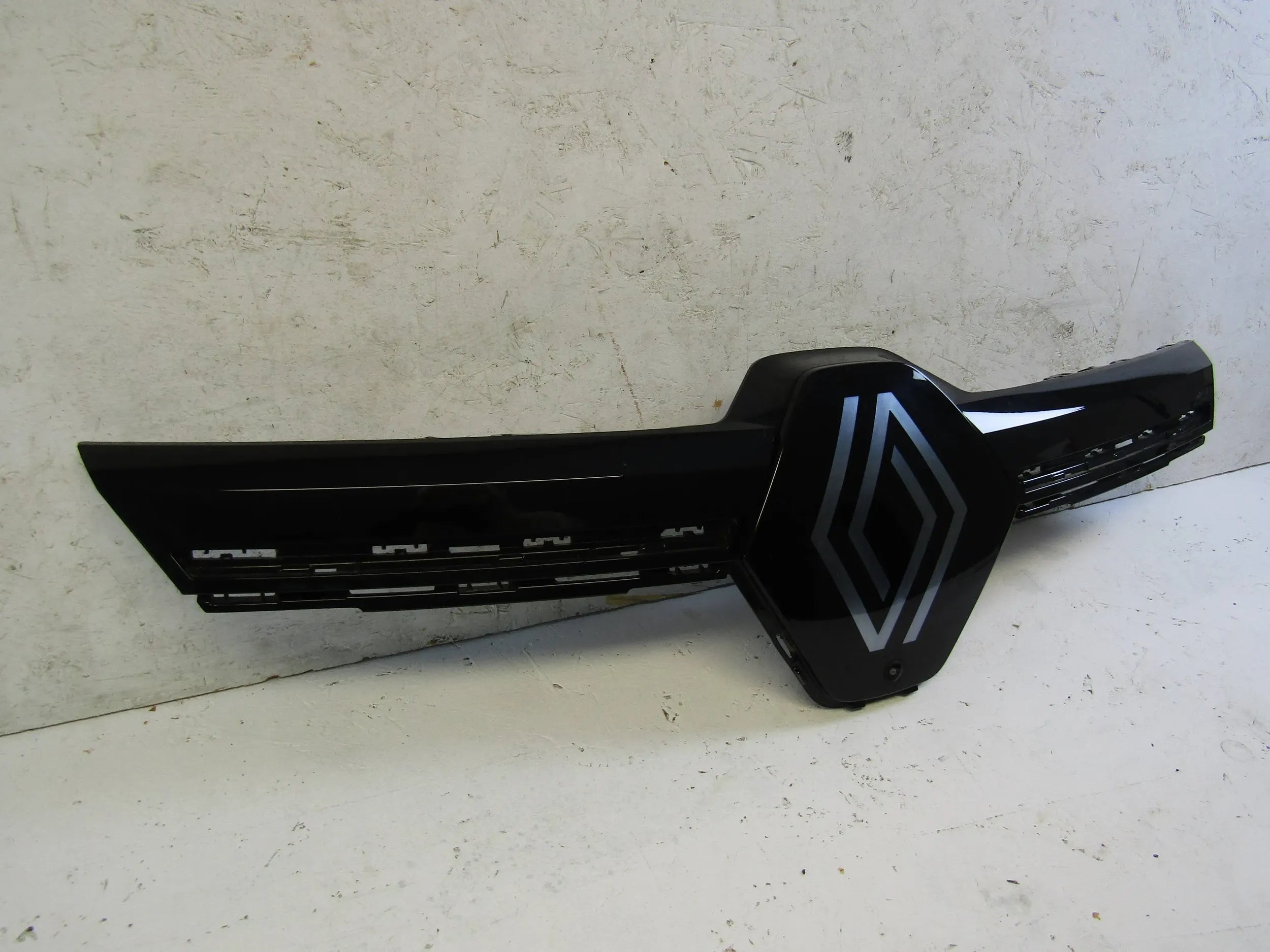 Kühlergrill Renault MEGANE V FRONTGRILL 620786087R Kühlergitter