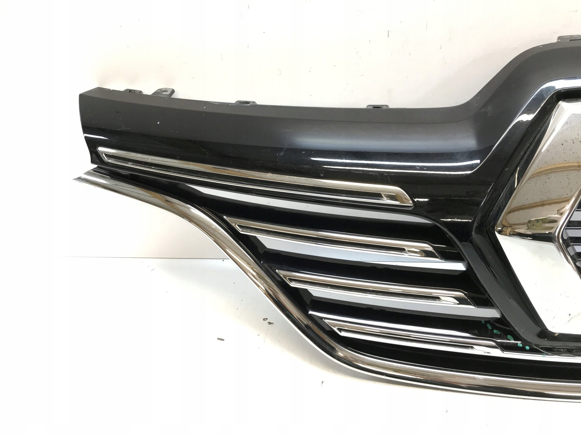 Kühlergrill Renault MEGANE 4 IV FRONTGRILL 622563114R Kühlergitter