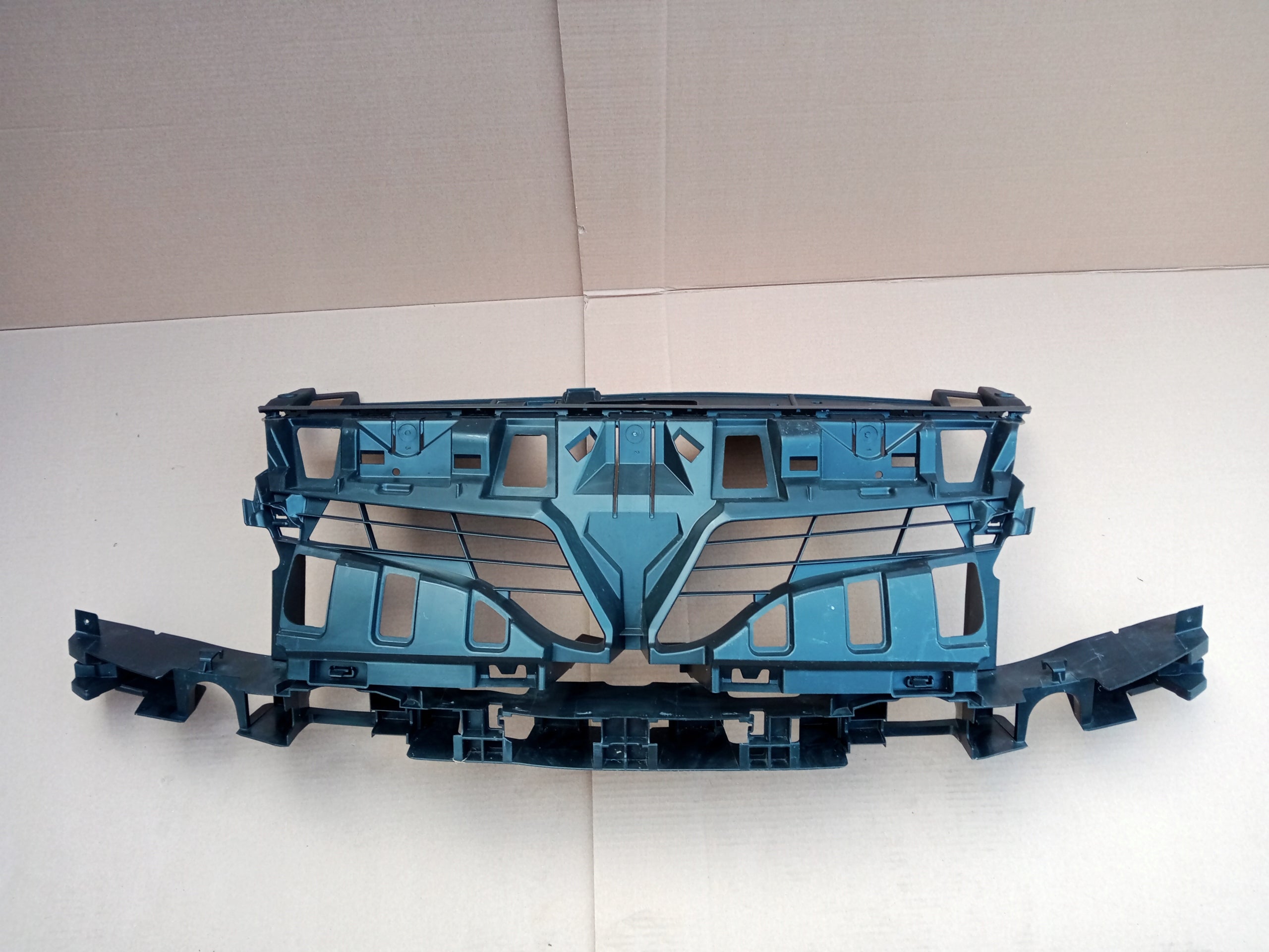 Kühlergrill Renault SCENIC III FRONTGRILL 620363078R Kühlergitter