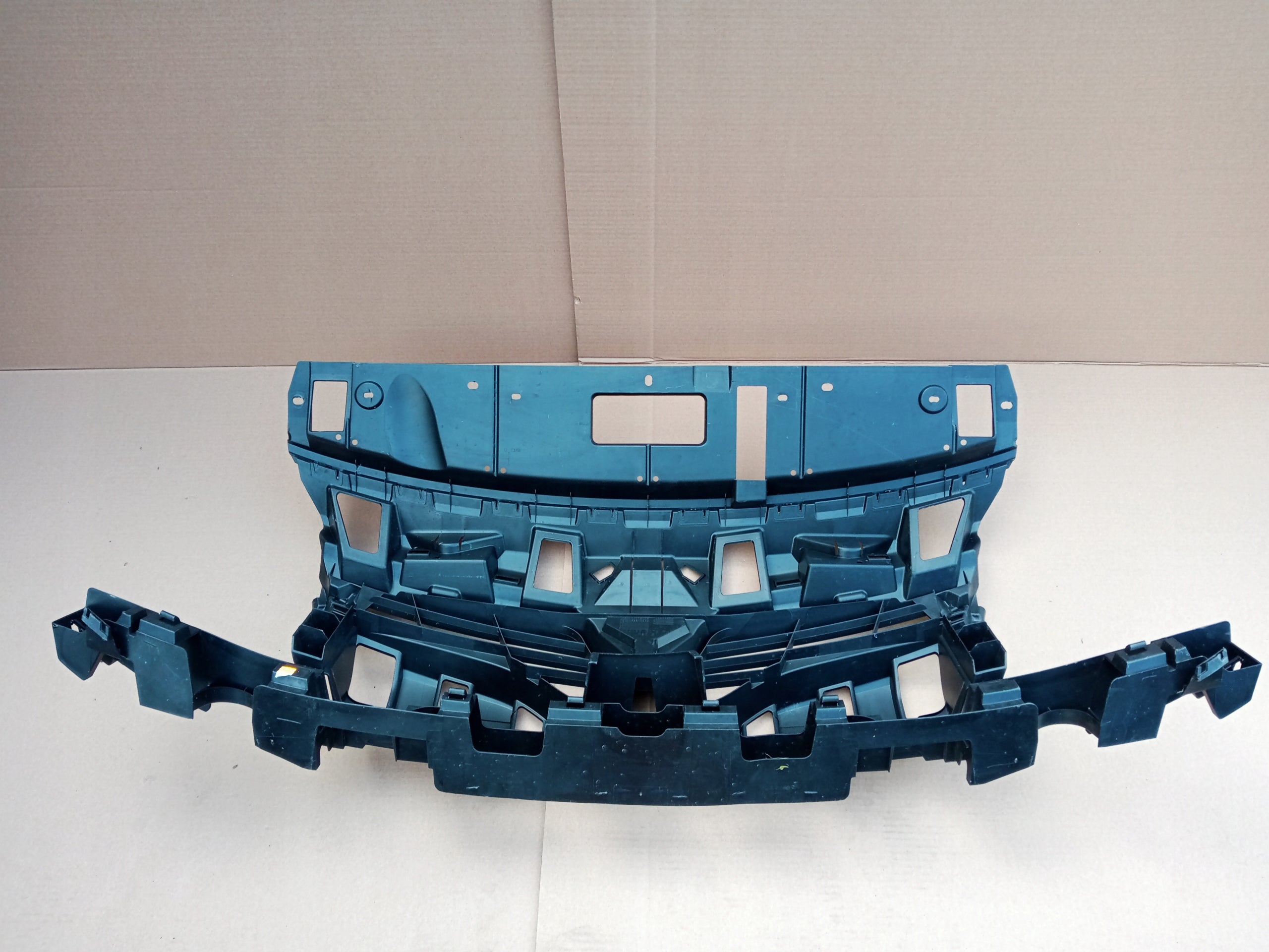 Kühlergrill Renault SCENIC III FRONTGRILL 620363078R Kühlergitter