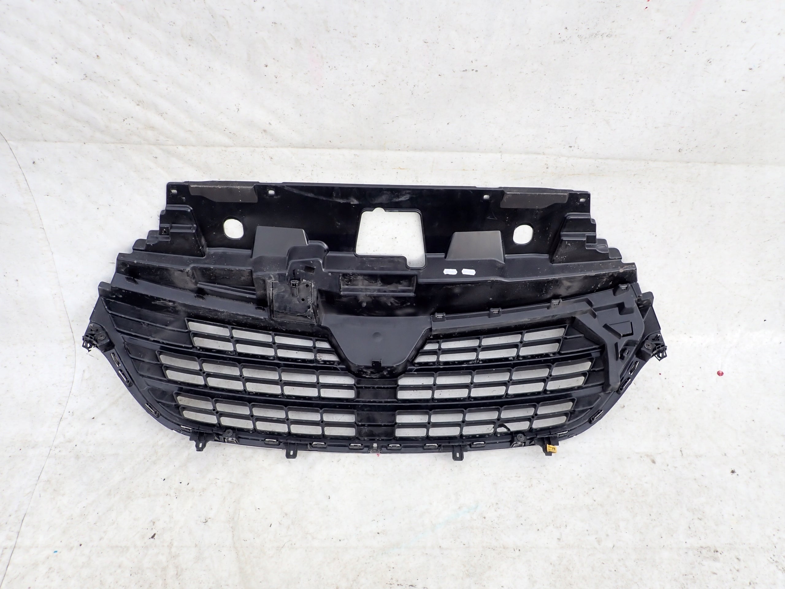 Kühlergrill Renault TRAFIC III FRONTGRILL 623105226R Kühlergitter