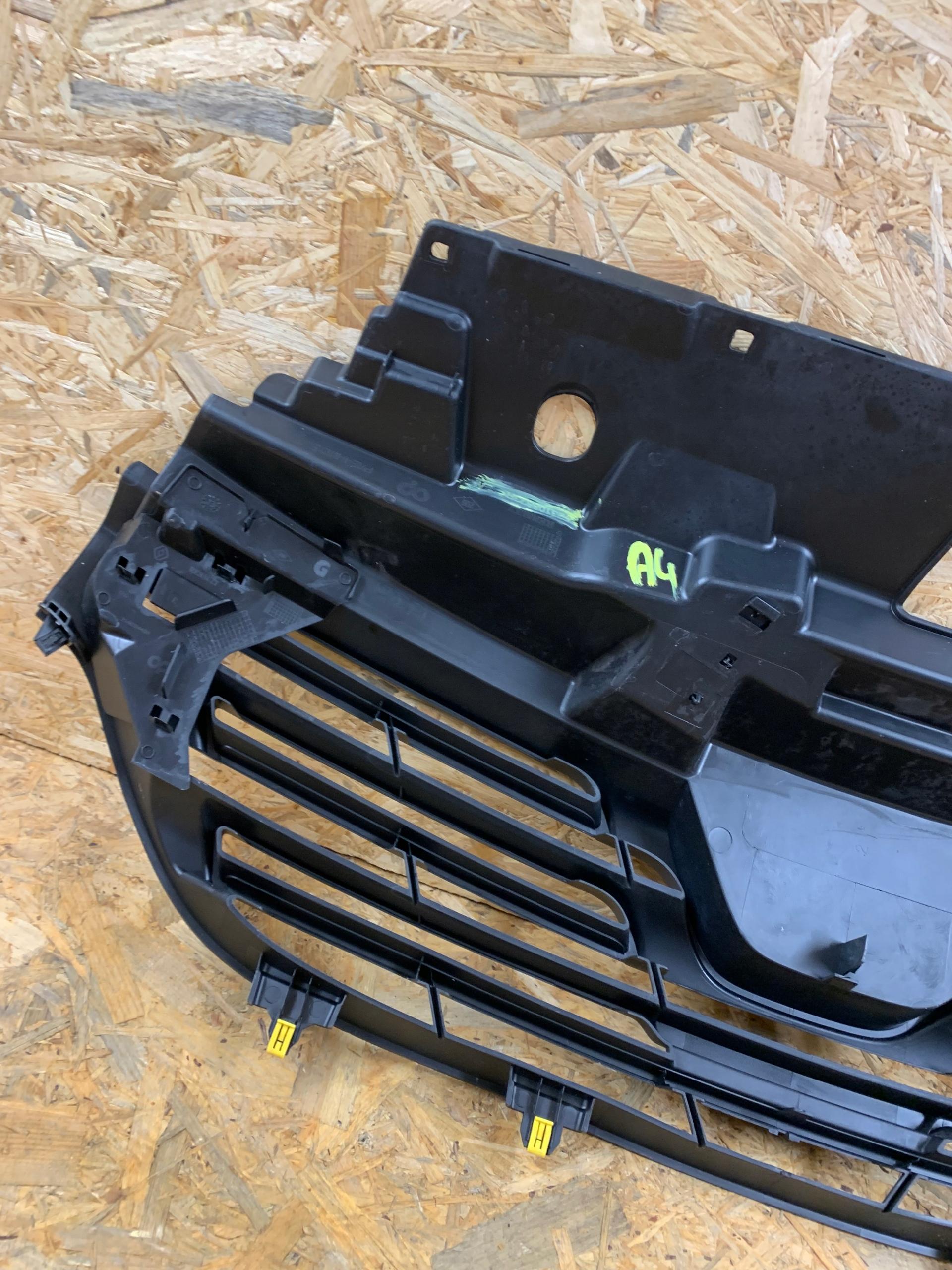 Kühlergrill Renault TRAFIC III FRONTGRILL 623108673R Kühlergitter