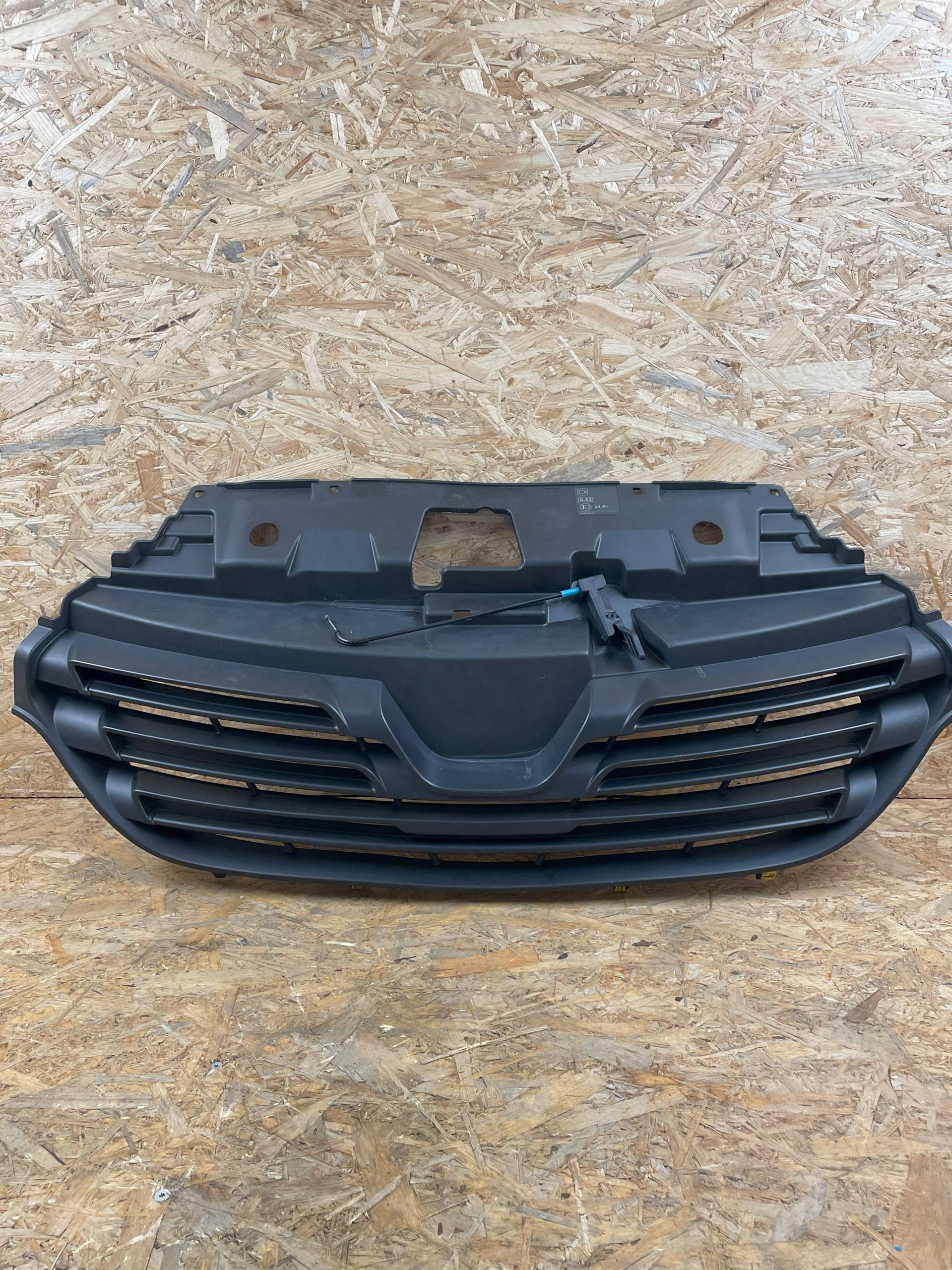  Kühlergrill Renault TRAFIC III FRONTGRILL 623108673R Kühlergitter product image