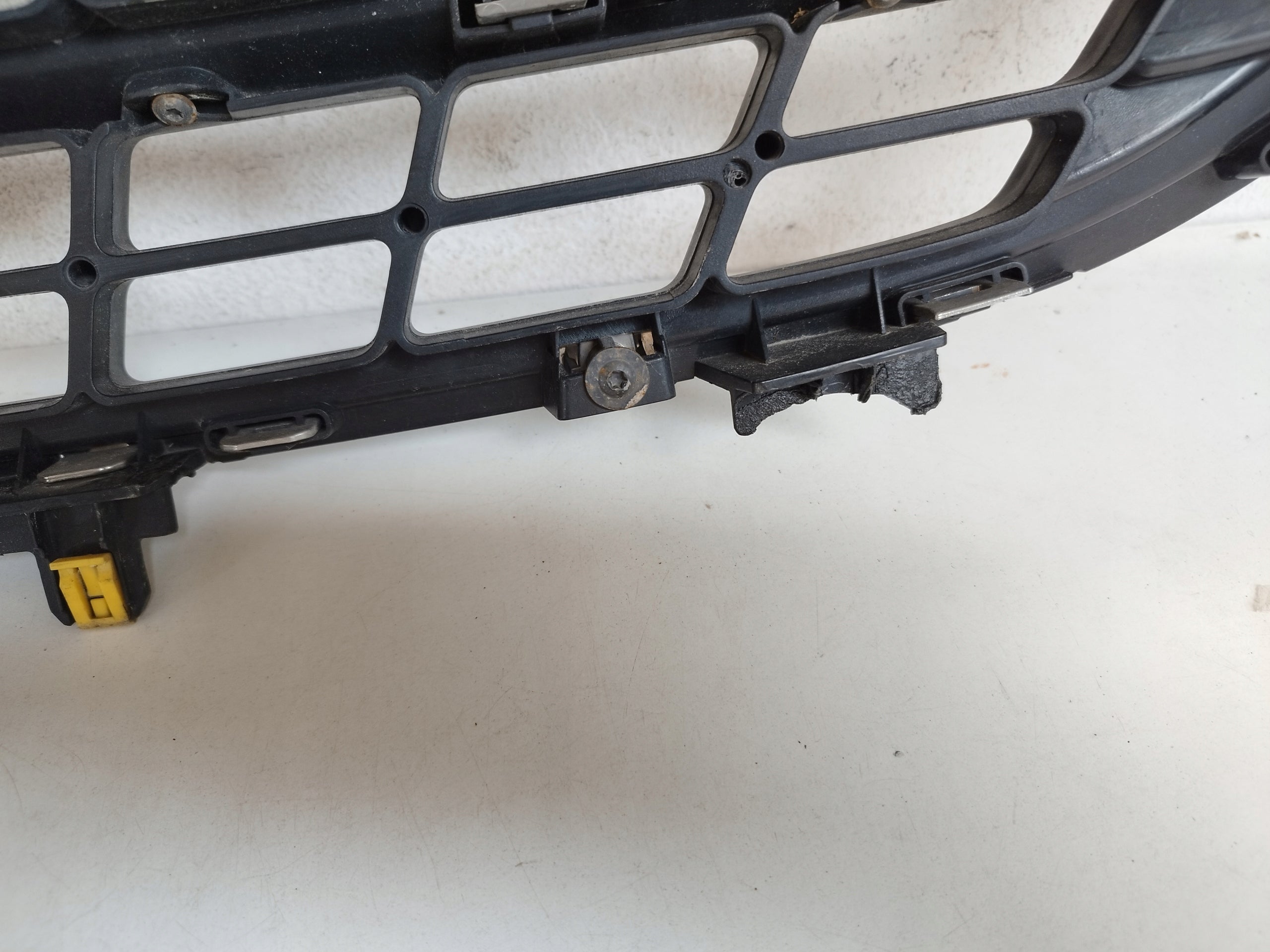 Kühlergrill Renault TRAFIC III FRONTGRILL 623109221R Kühlergitter