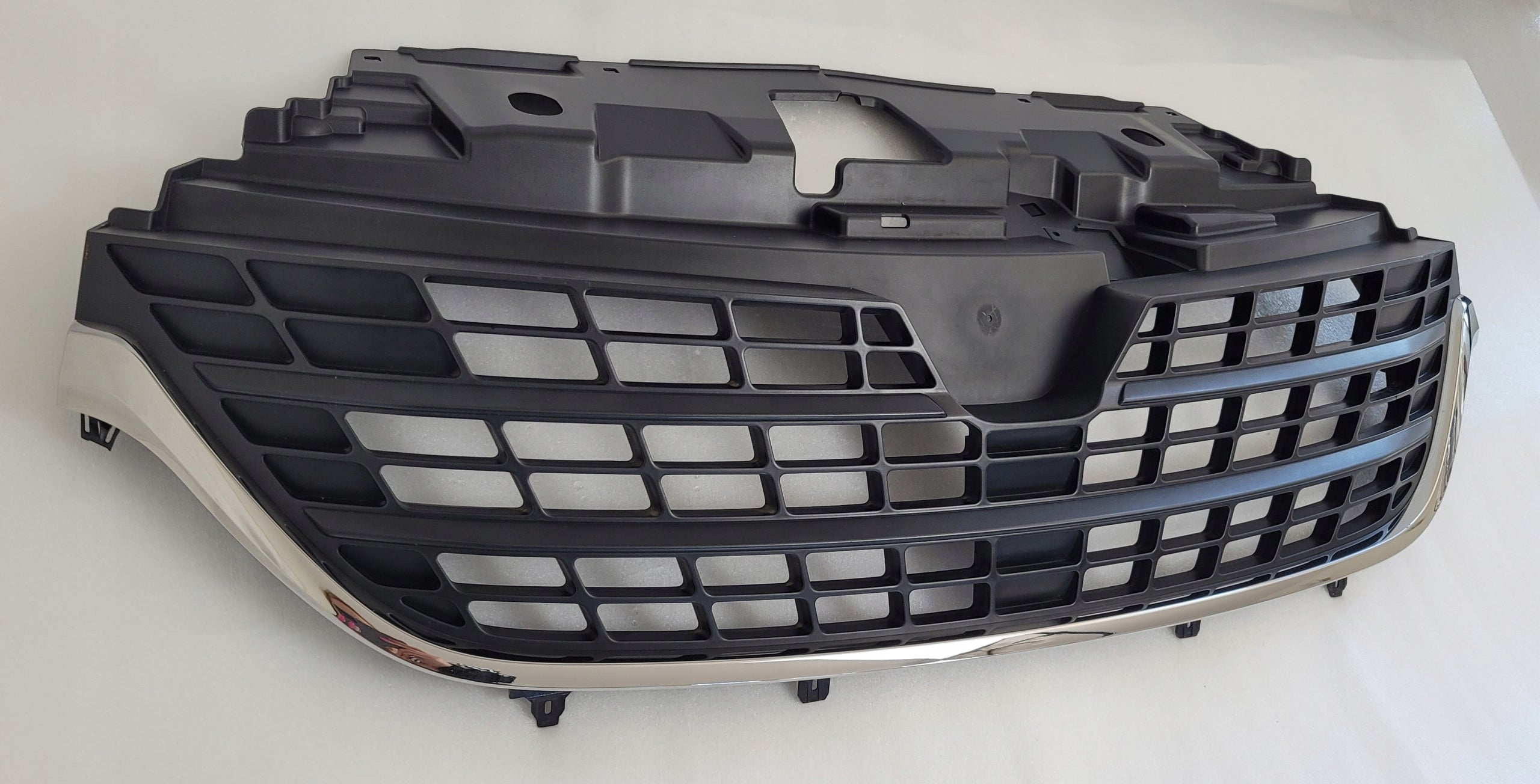 Kühlergrill Renault TRAFIC III FRONTGRILL Kühlergitter