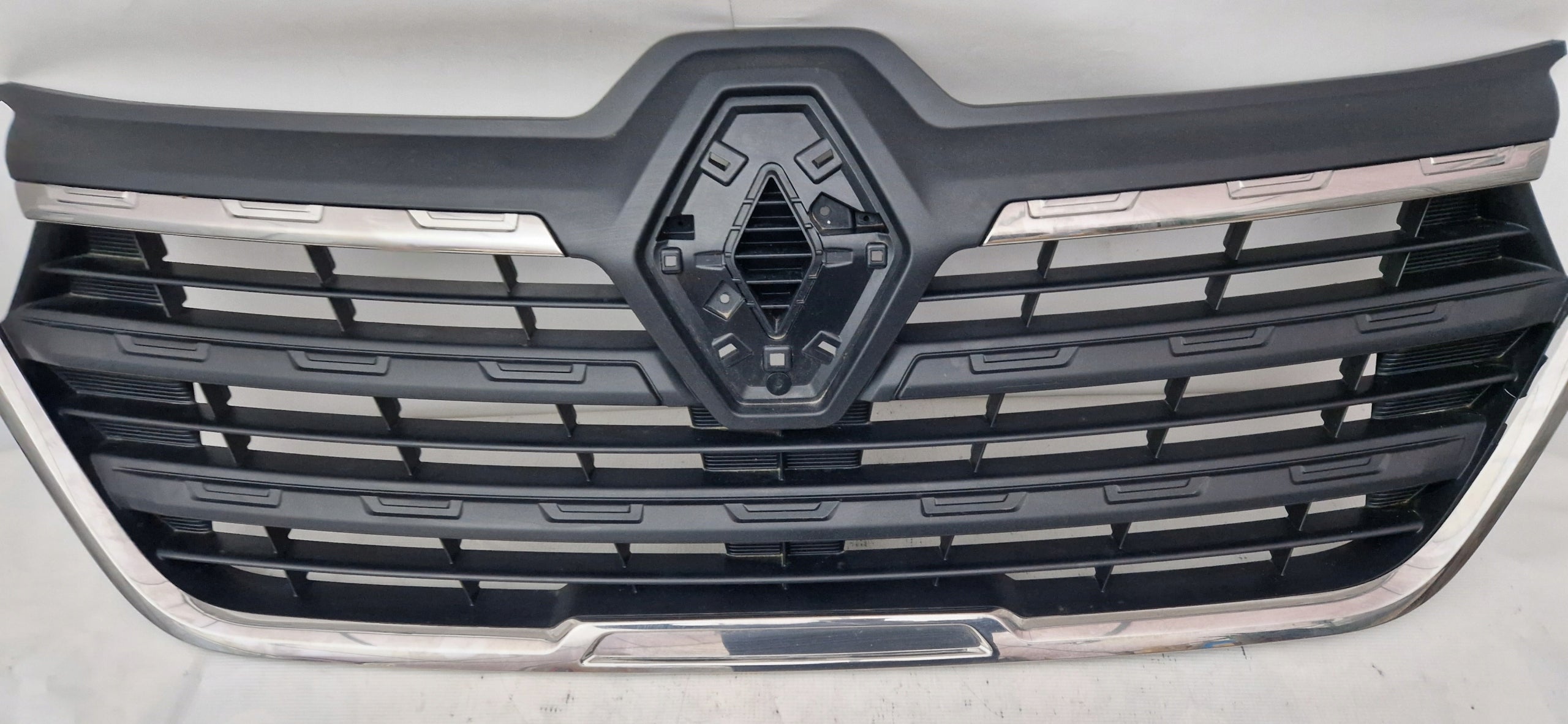 Kühlergrill Renault TRAFIC III FRONTGRILL 623103743R Kühlergitter