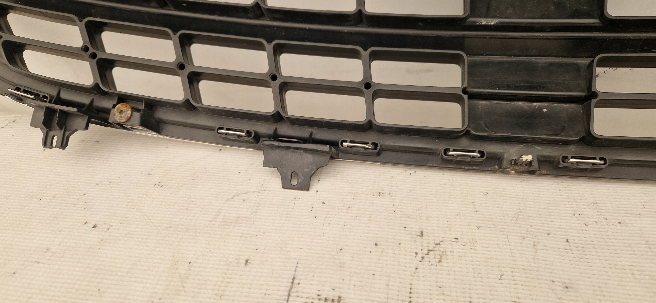 Kühlergrill Renault TRAFIC III 3 FRONTGRILL 623105226R Kühlergitter