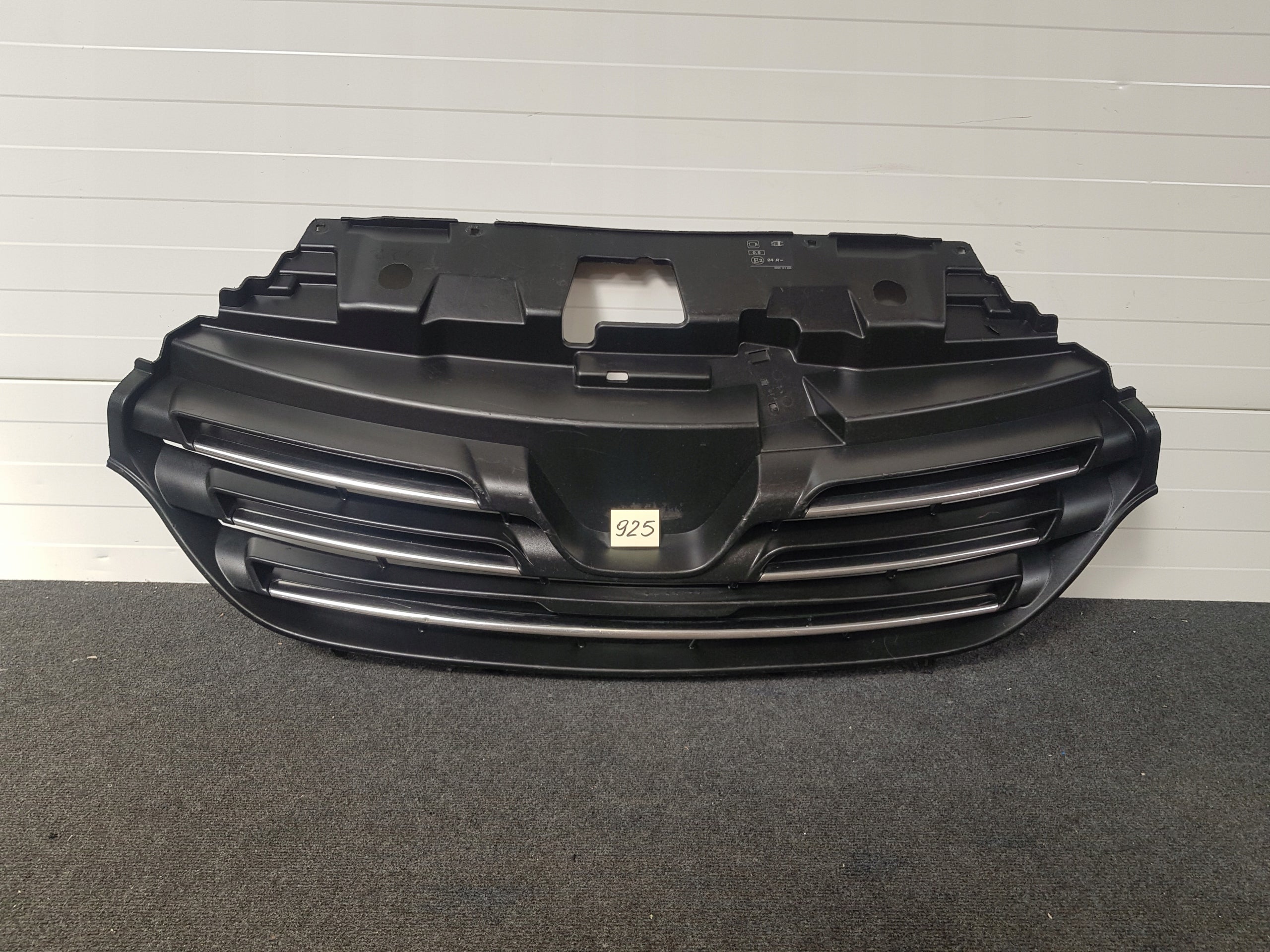  Kühlergrill Renault TRAFIC III FRONTGRILL 623108673R Kühlergitter product image