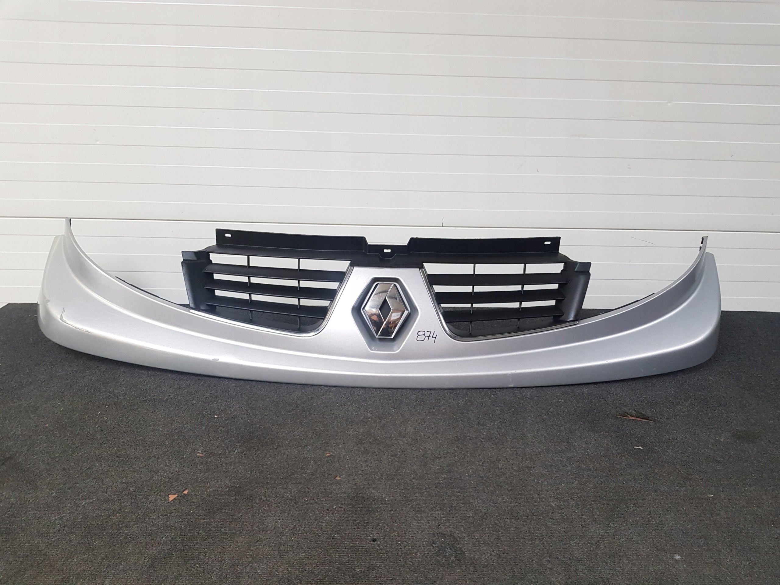 Kühlergrill Renault TRAFIC 2 FRONTGRILL Kühlergitter