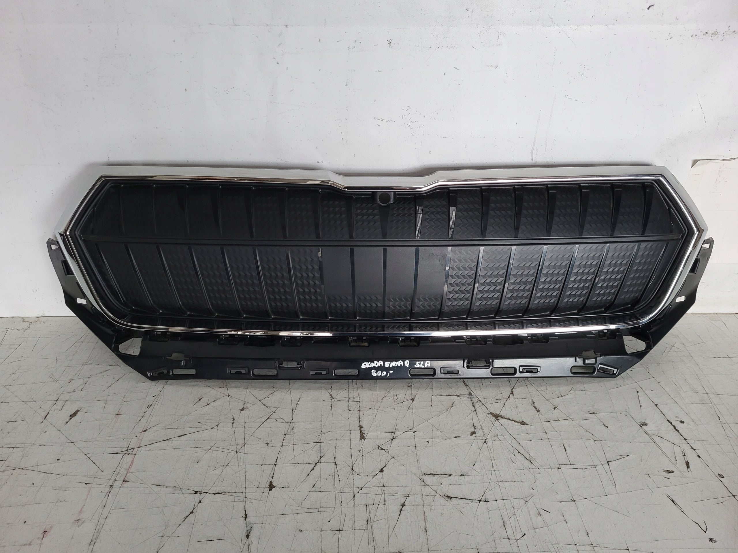  Kühlergrill Skoda ENYAQ FRONTGRILL 5LA85365325 Kühlergitter product image