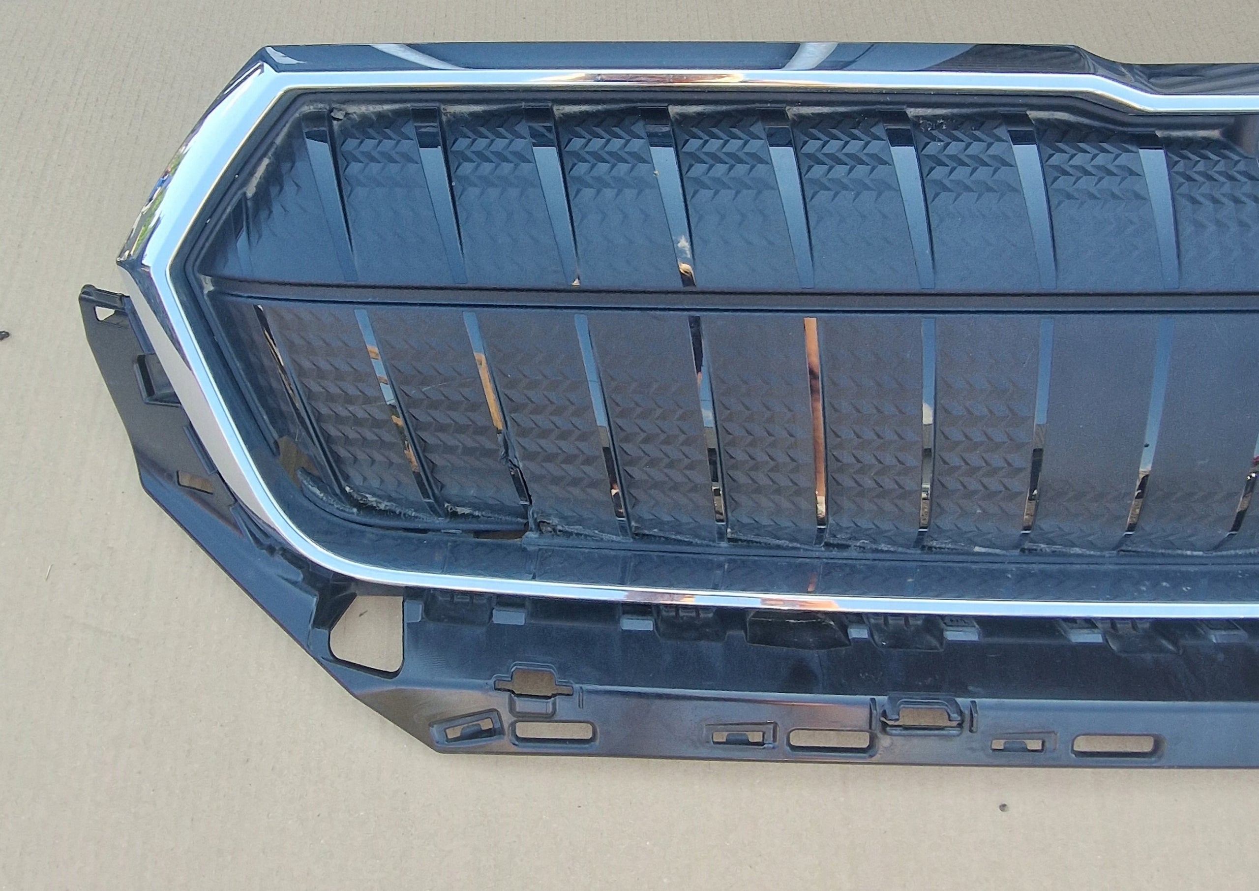 Kühlergrill Skoda ENYAQ FRONTGRILL 5LA853653GR Kühlergitter