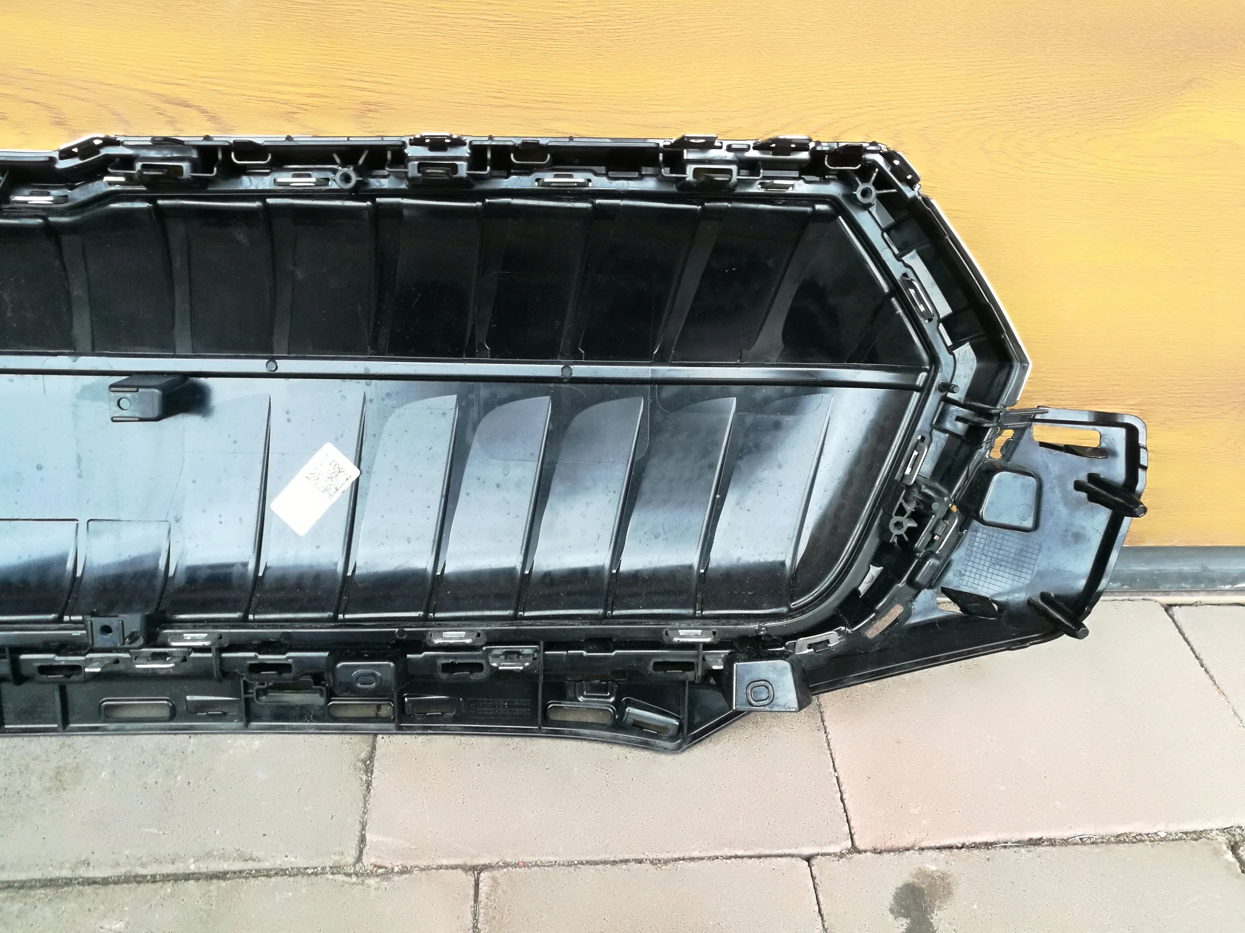 Kühlergrill Skoda ENYAQ FRONTGRILL 5LA853653 Kühlergitter