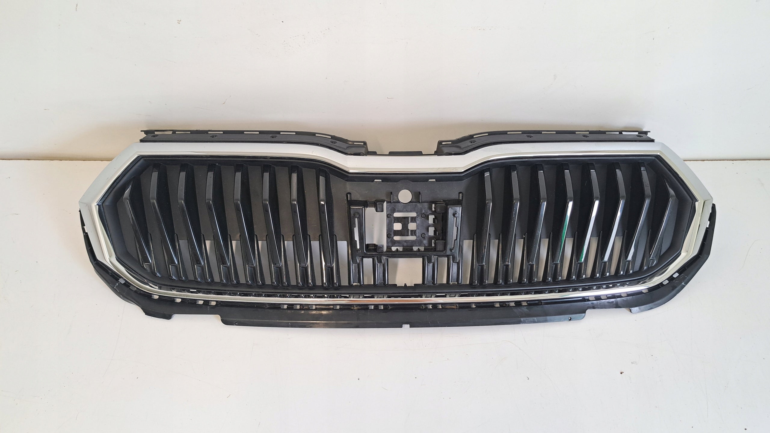  Kühlergrill Skoda FABIA IV 4 FRONTGRILL 6VA853653 Kühlergitter product image