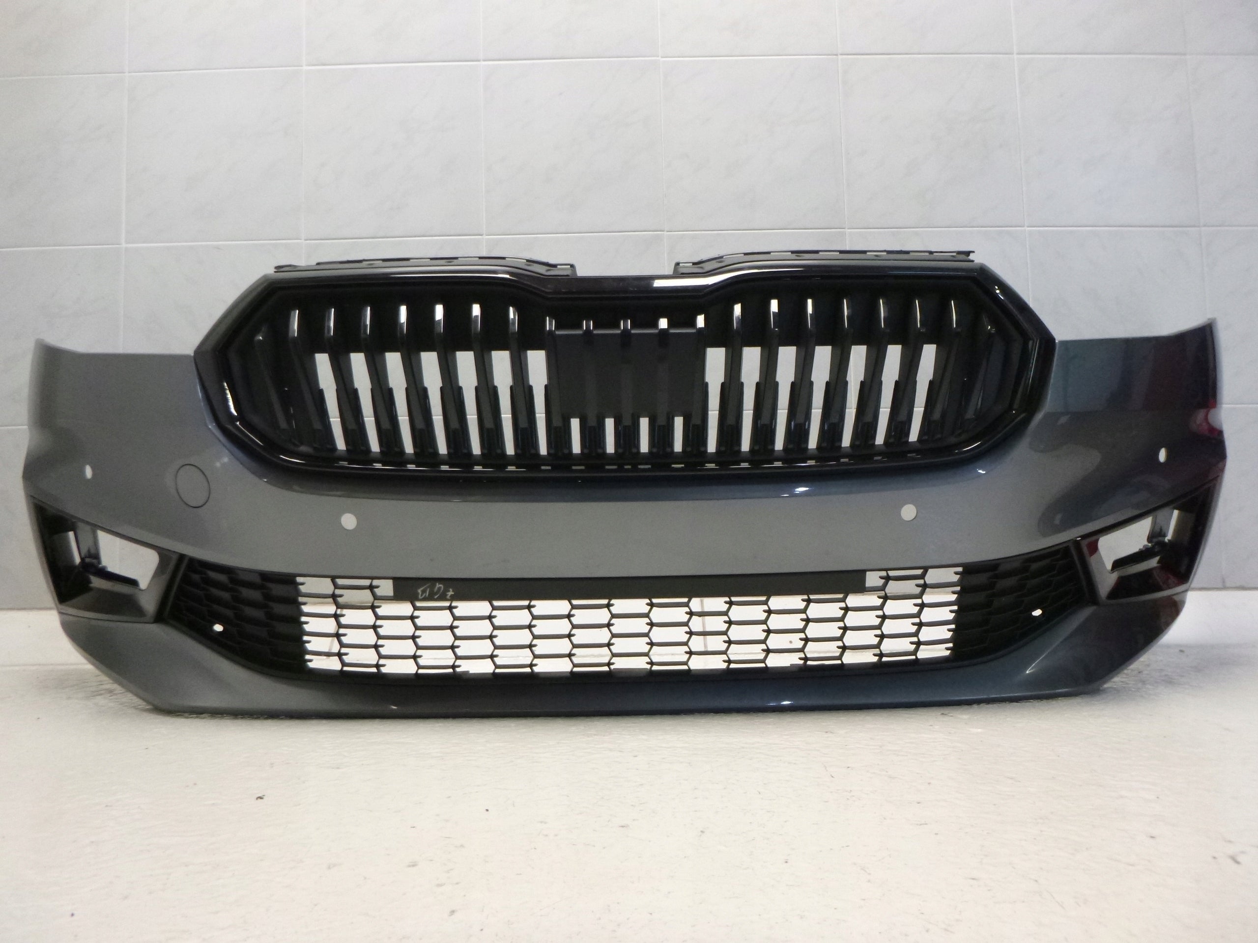 Kühlergrill Skoda FABIA IV 4 FRONTGRILL 6VA80722132 Kühlergitter