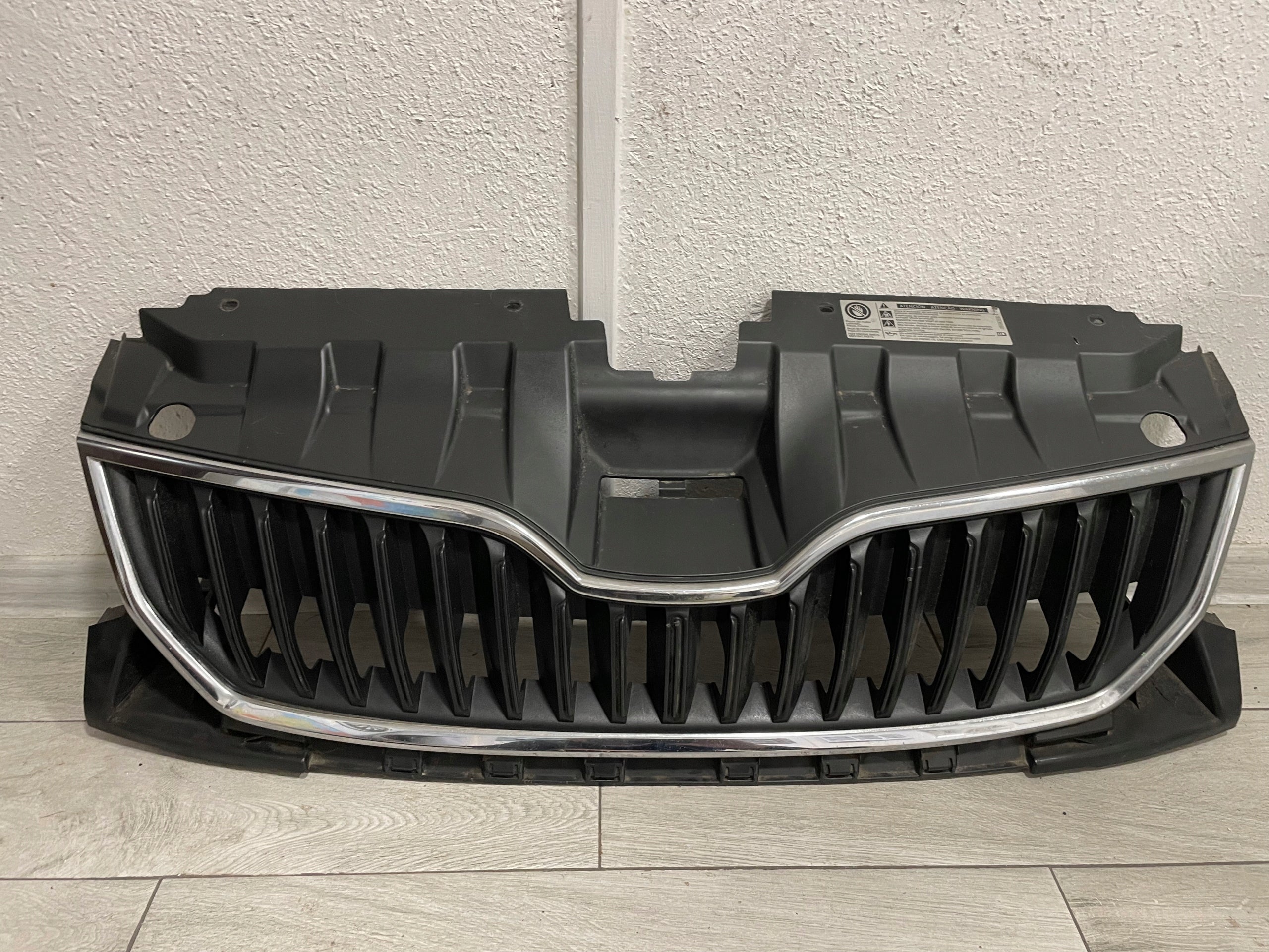  Kühlergrill Skoda FABIA III FRONTGRILL 6V0853653 Kühlergitter product image