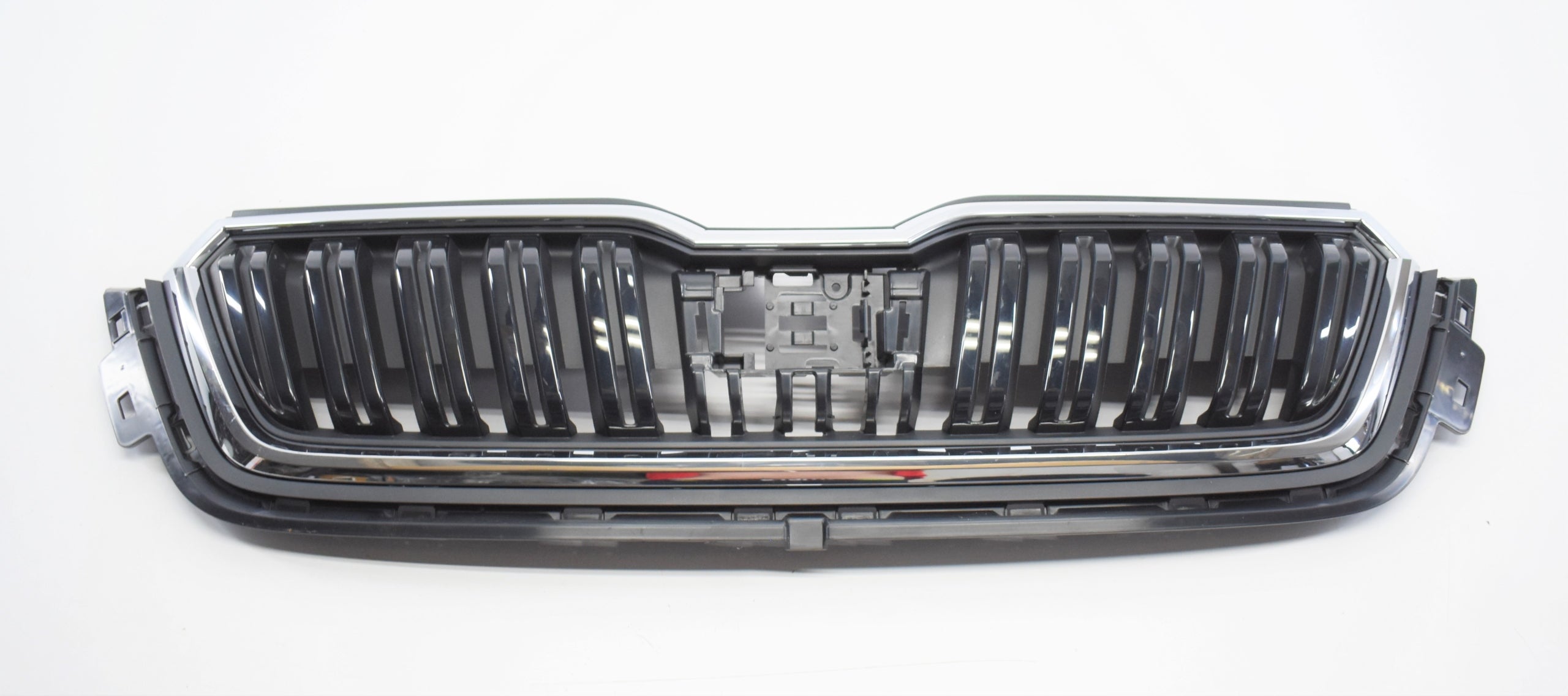 Kühlergrill Skoda KAMIQ FRONTGRILL 65885365365 Kühlergitter