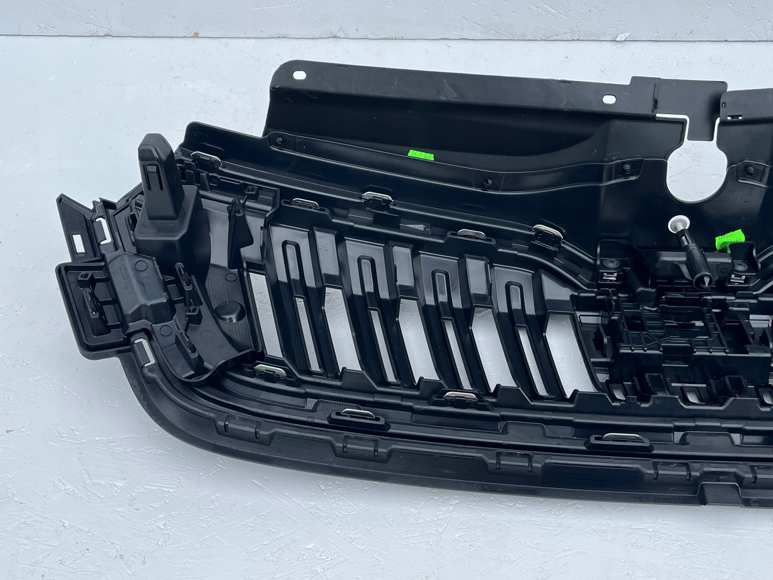 Kühlergrill Skoda KAMIQ FRONTGRILL 6588536530R Kühlergitter