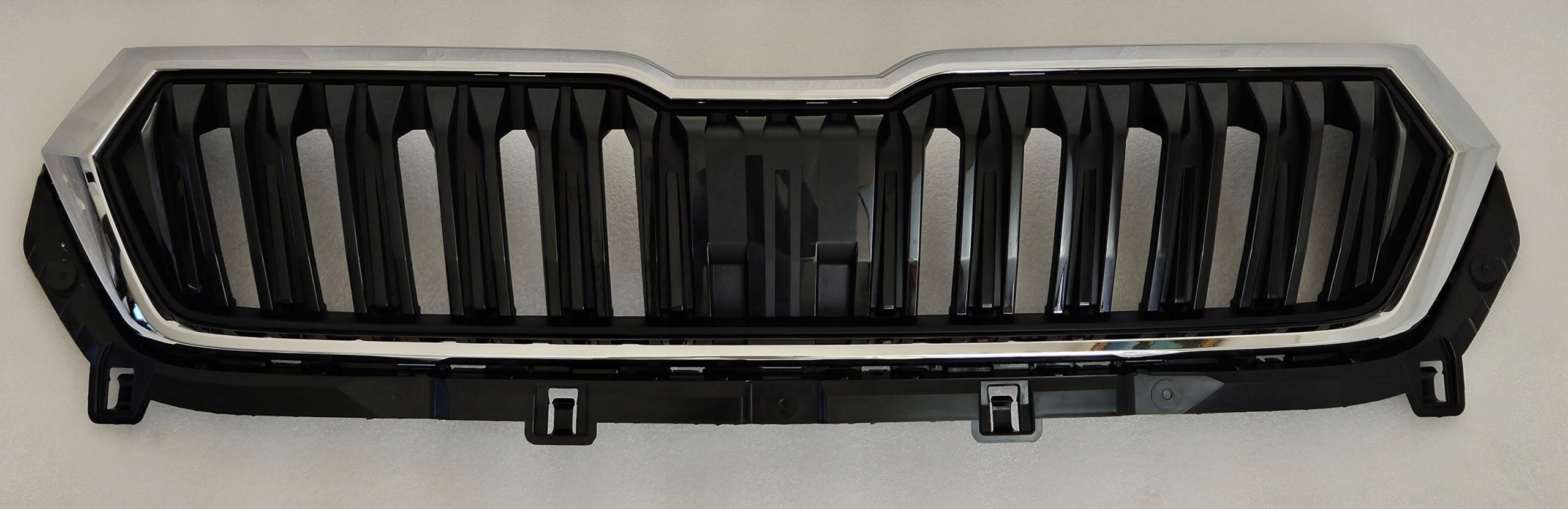 Kühlergrill Skoda KAROQ FRONTGRILL 57A853653GG Kühlergitter