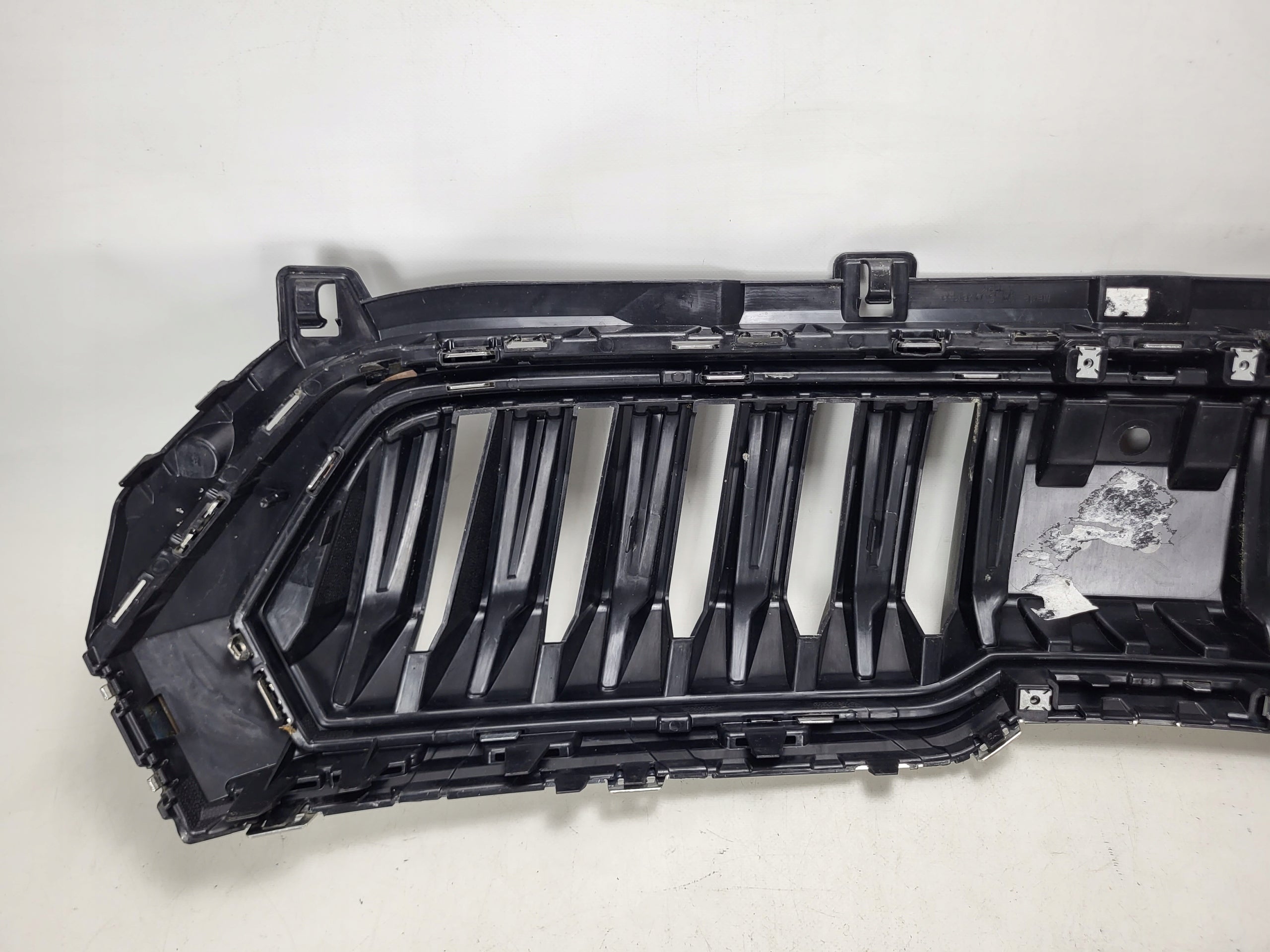 Kühlergrill Skoda KAROQ FRONTGRILL 57A853653GA Kühlergitter