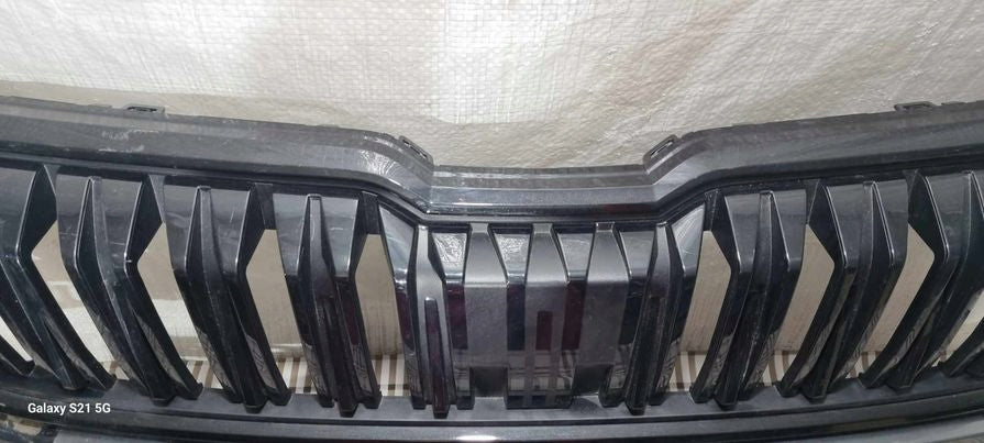 Kühlergrill Skoda KAROQ FRONTGRILL 57A853653G Kühlergitter