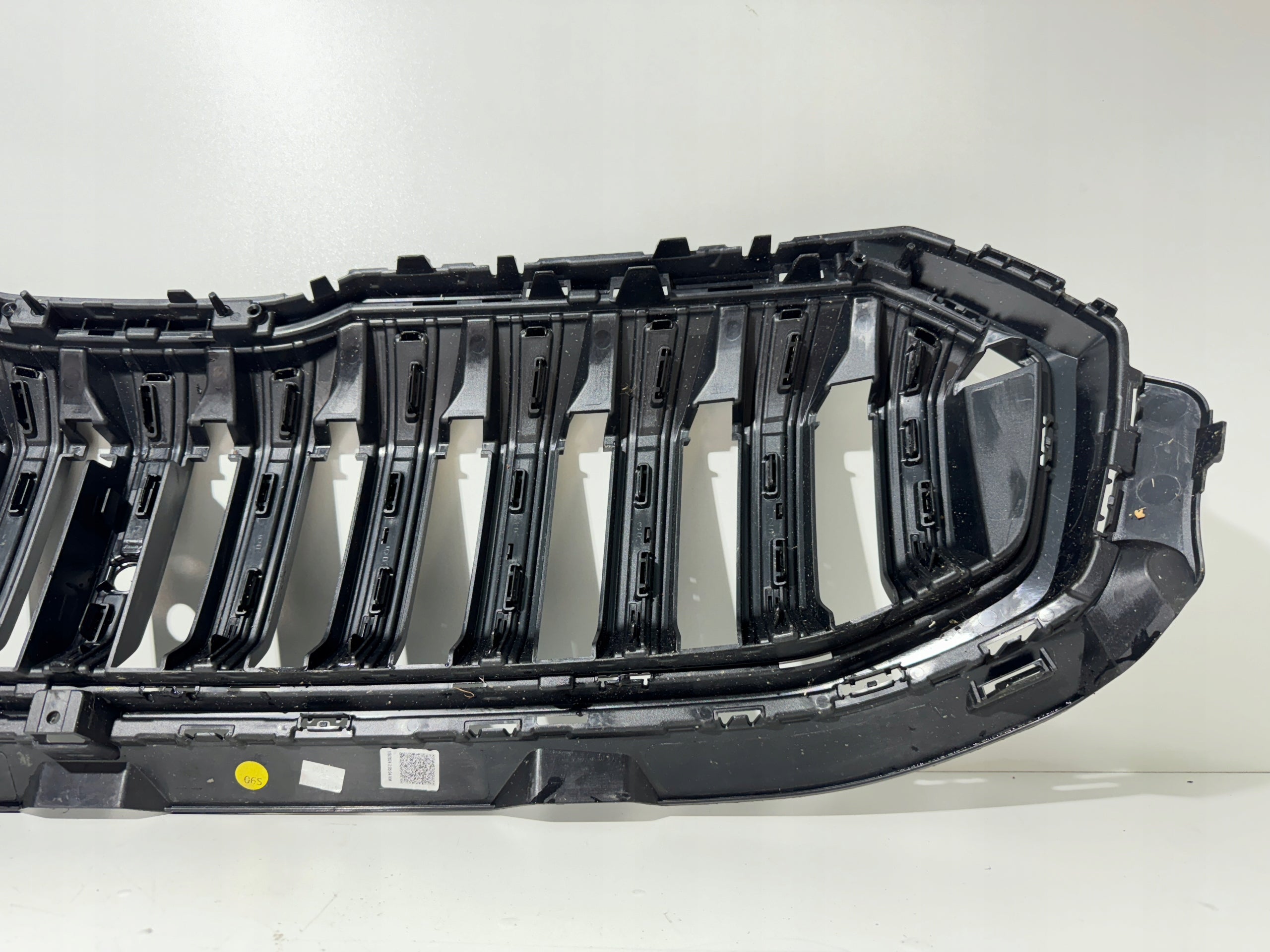 Kühlergrill Skoda KODIAQ II FRONTGRILL 57H853653BK Kühlergitter