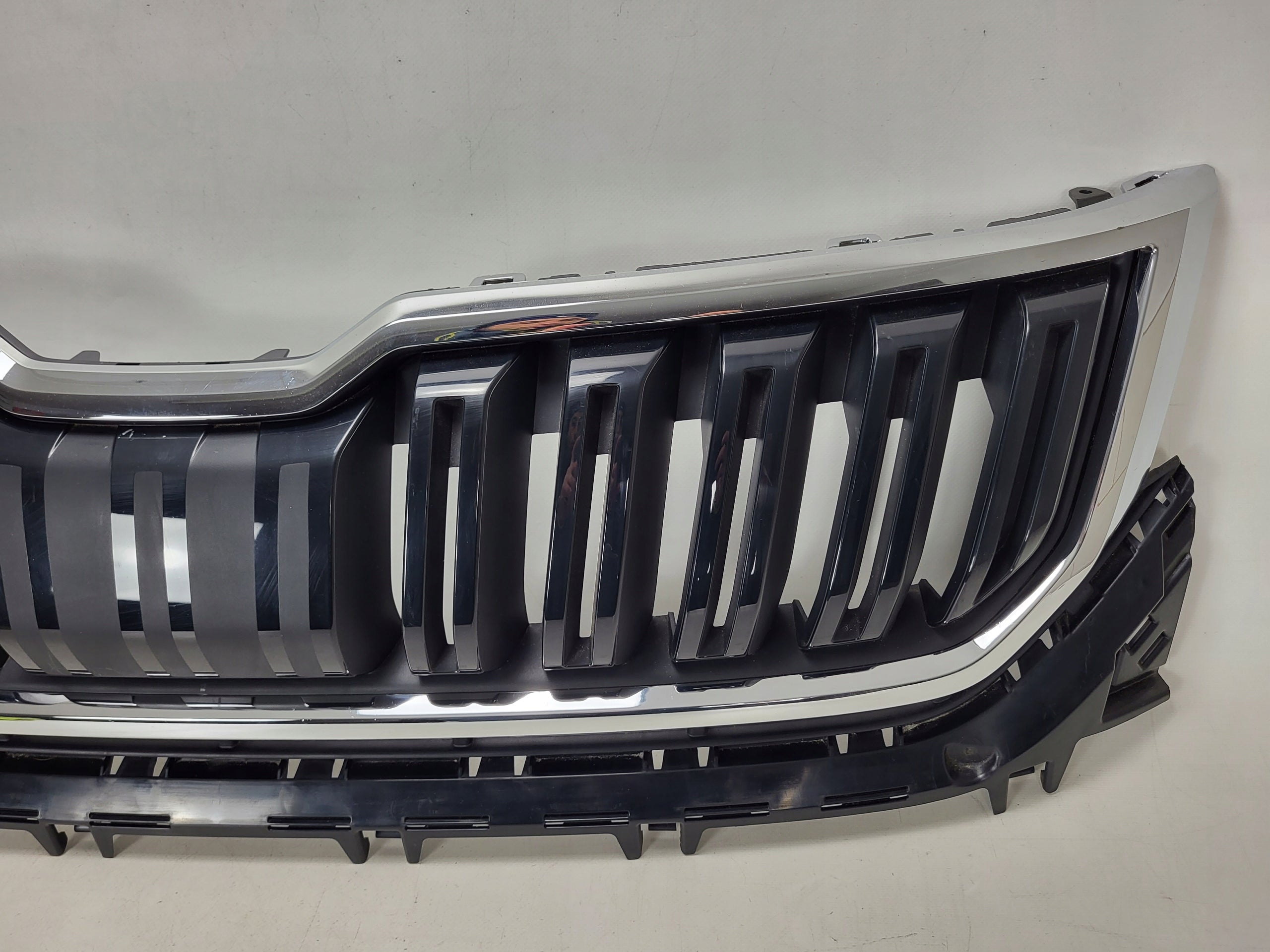 Kühlergrill Skoda KODIAQ FRONTGRILL 565853653AS Kühlergitter