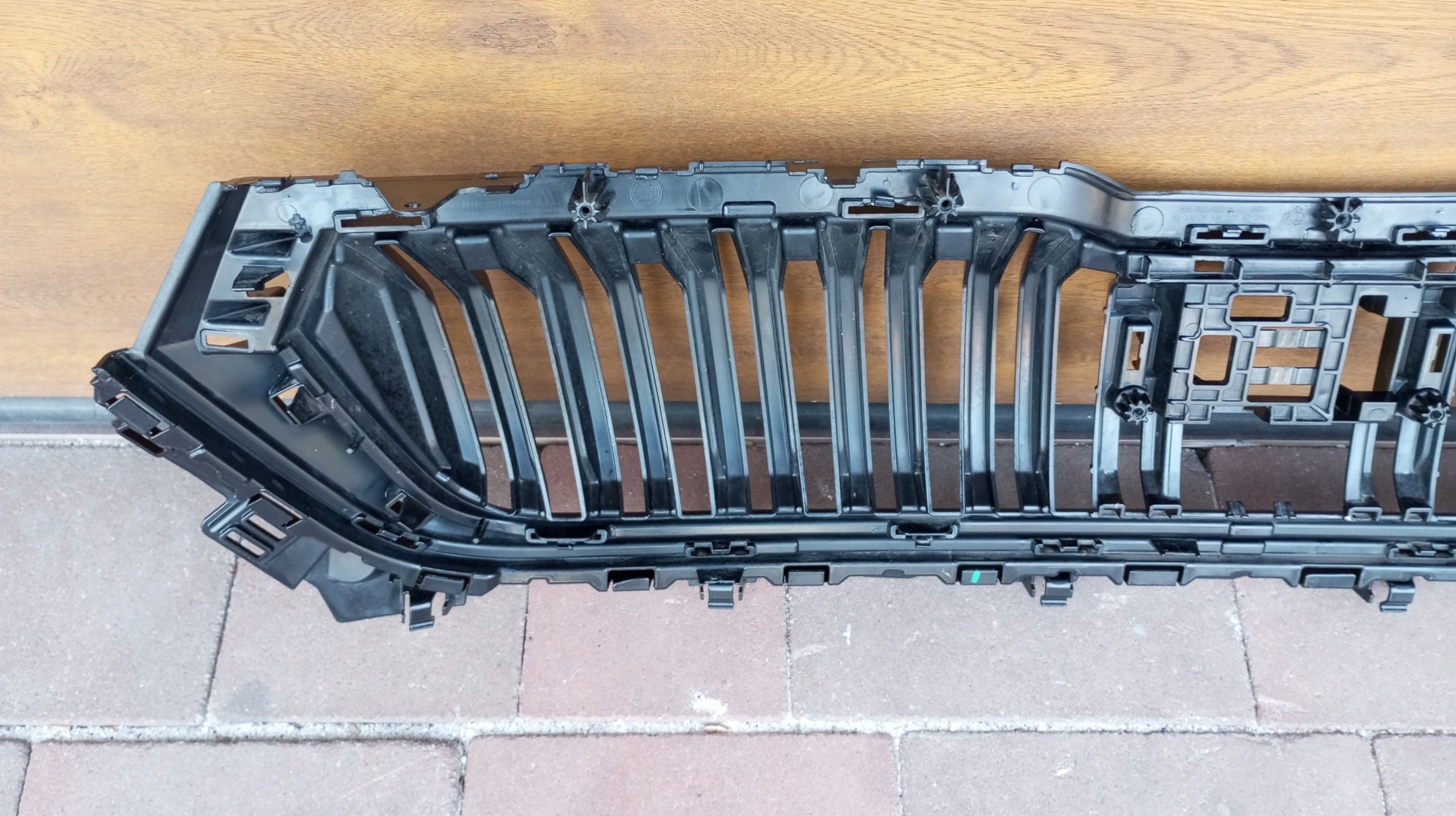 Kühlergrill Skoda KODIAQ FRONTGRILL 565853653C Kühlergitter