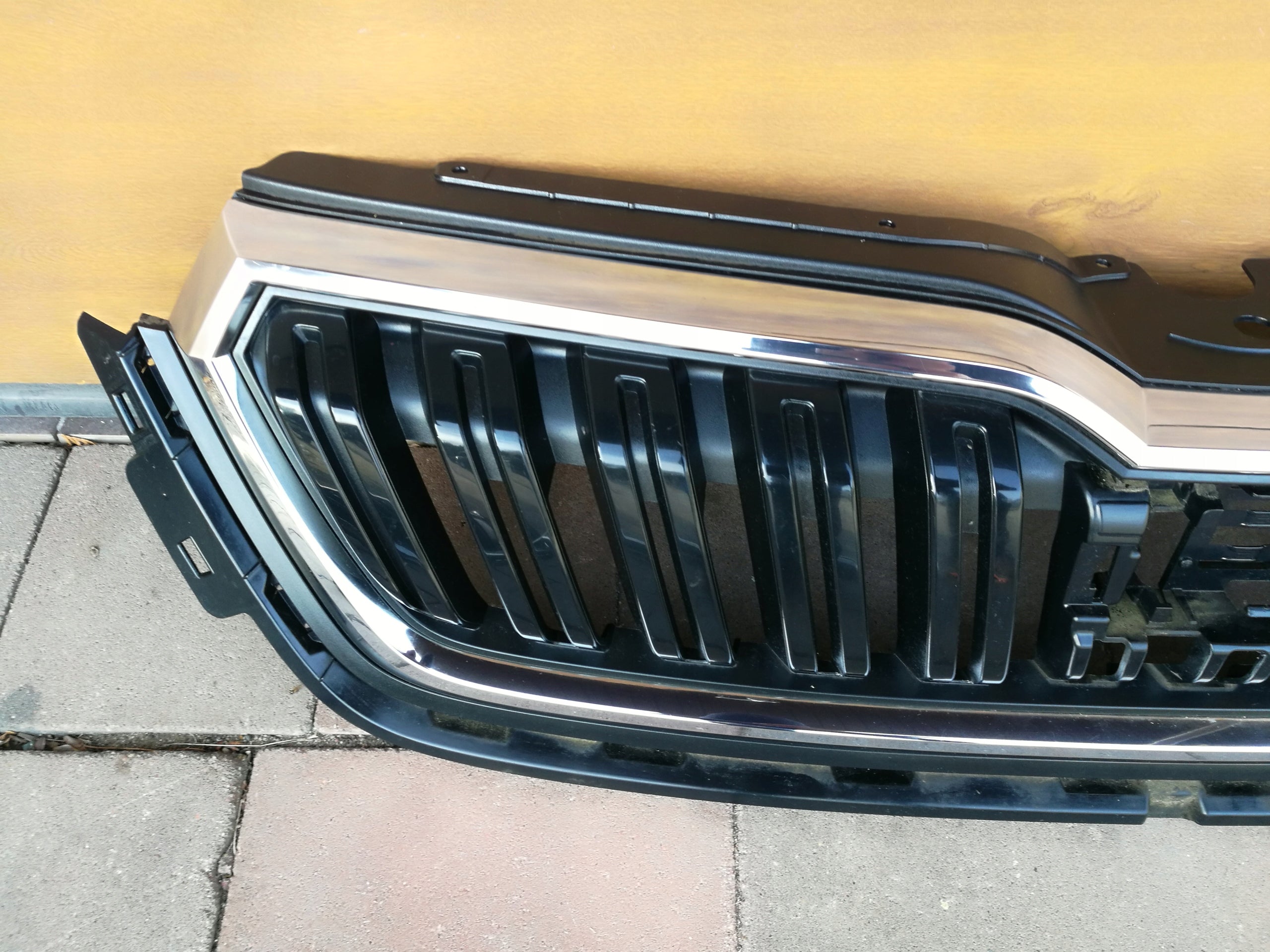 Kühlergrill Skoda KODIAQ FRONTGRILL 6588536530R Kühlergitter