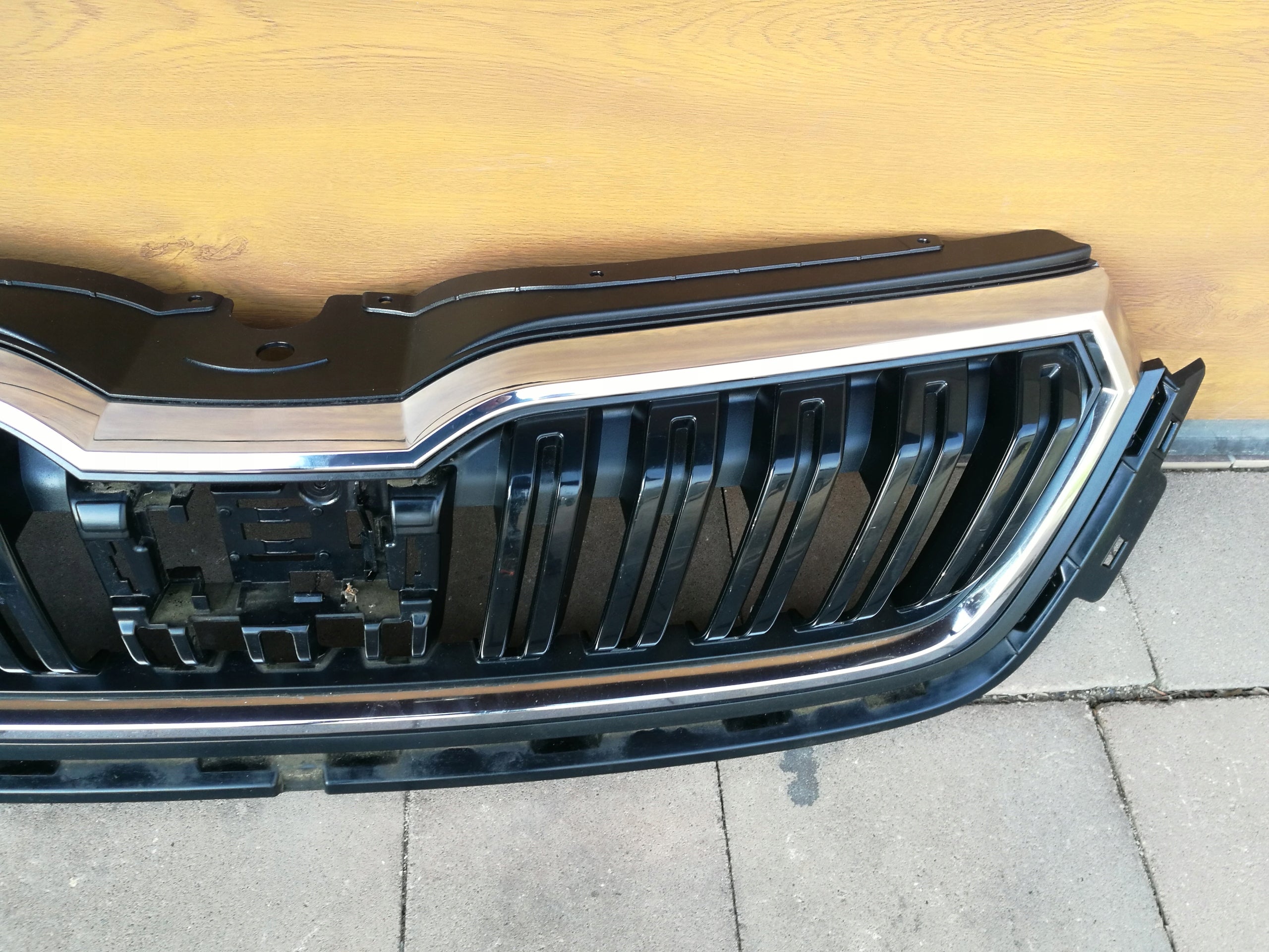 Kühlergrill Skoda KODIAQ FRONTGRILL 6588536530R Kühlergitter