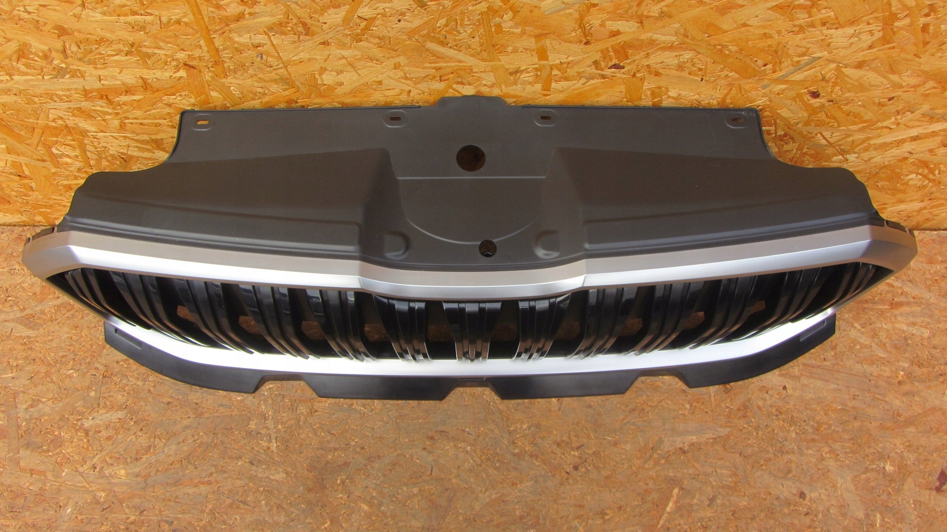 Kühlergrill Skoda KODIAQ II FRONTGRILL Kühlergitter