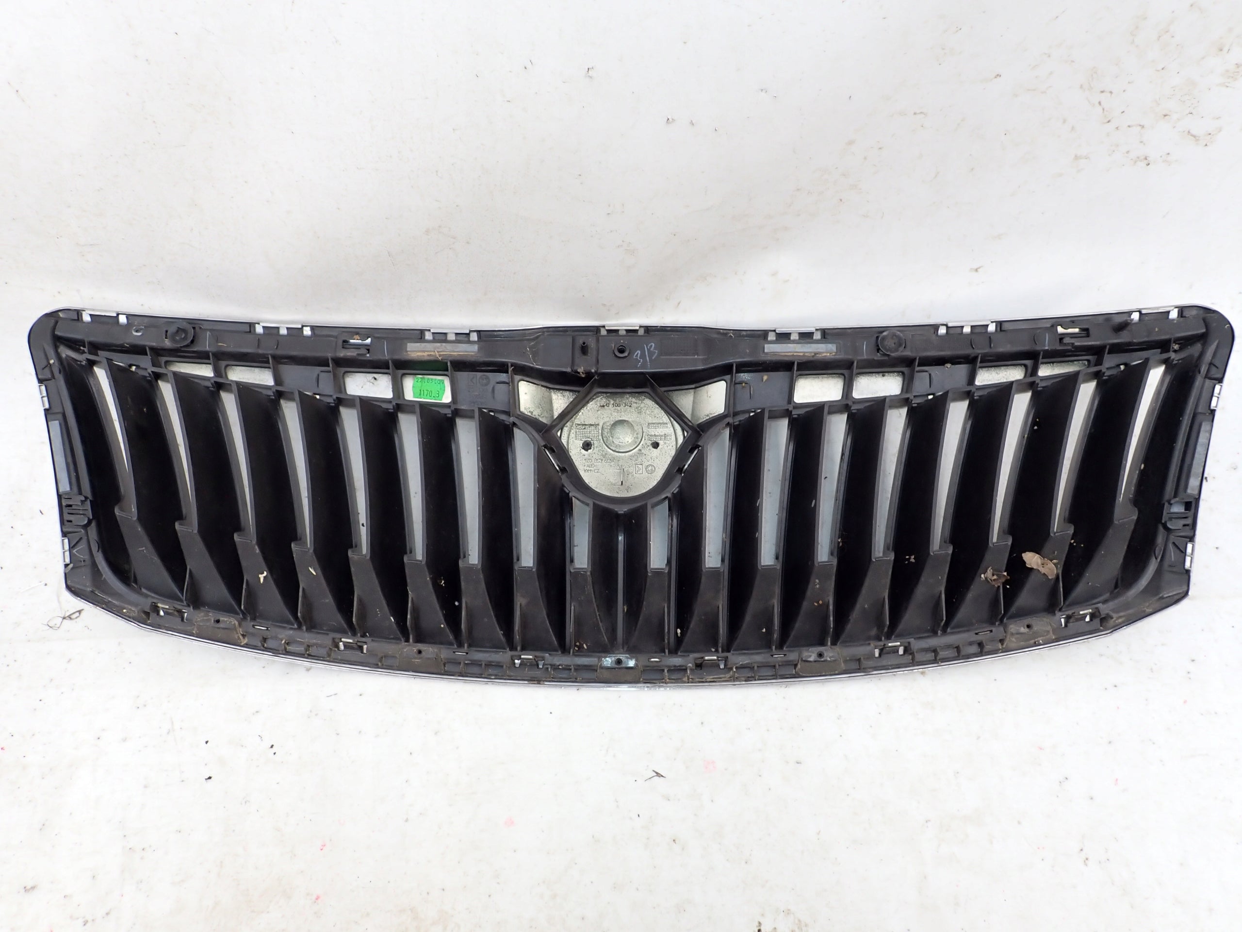 Kühlergrill Skoda OCTAVIA II FRONTGRILL 1Z0853651C Kühlergitter