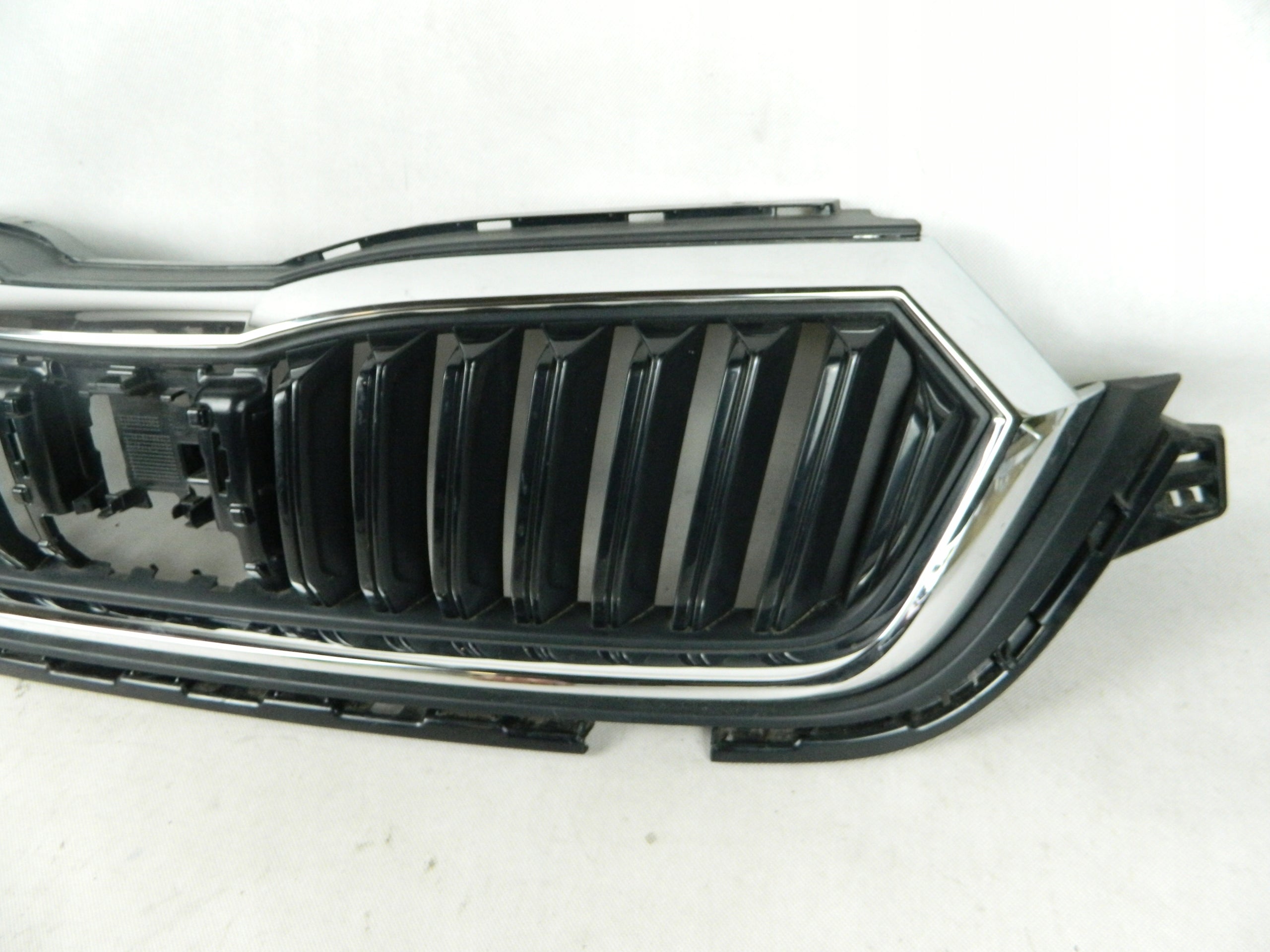 Kühlergrill Skoda OCTAVIA IV FRONTGRILL 5e38077235e Kühlergitter