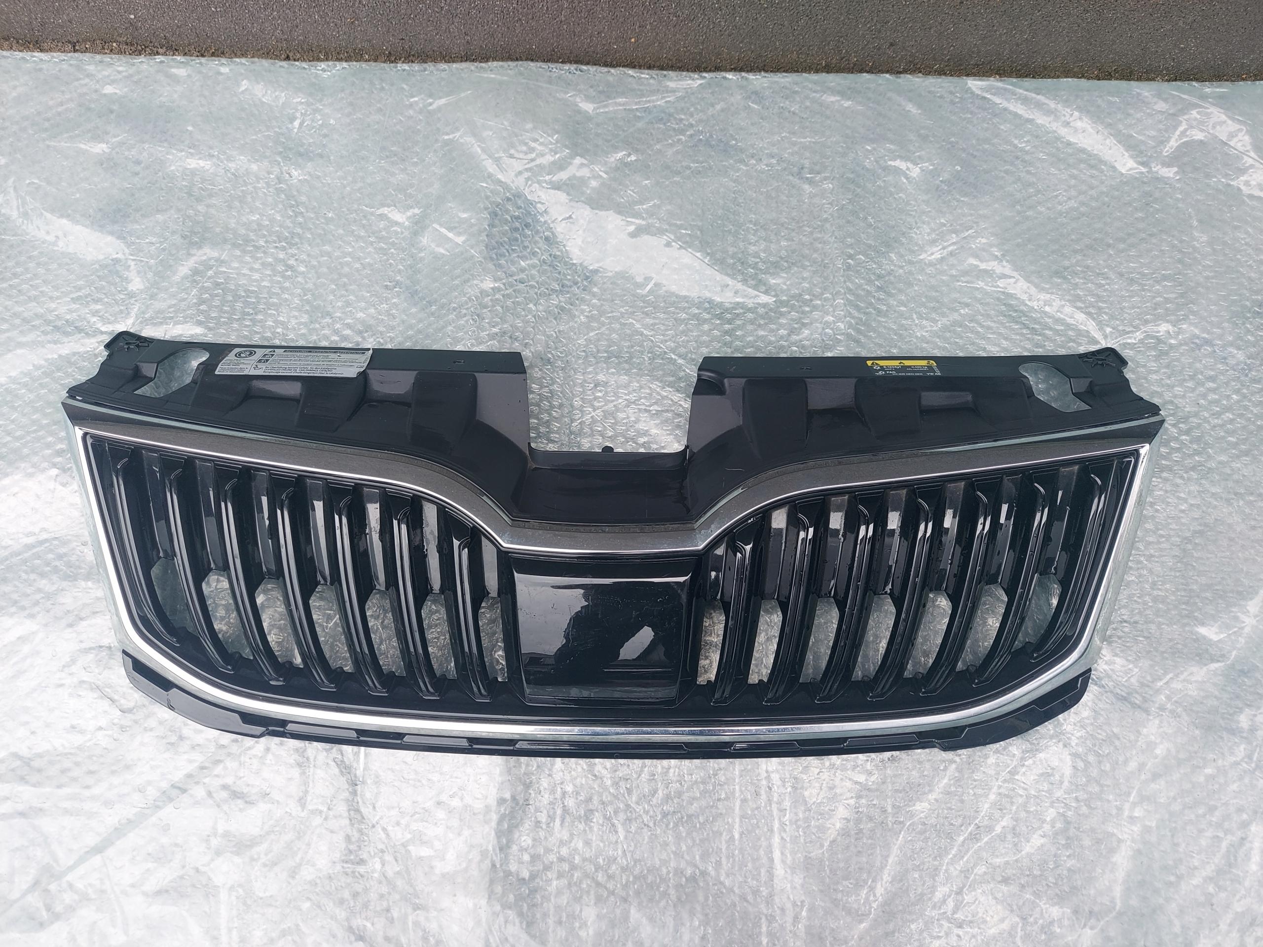 Kühlergrill Skoda OCTAVIA III FRONTGRILL 5E0853343 Kühlergitter