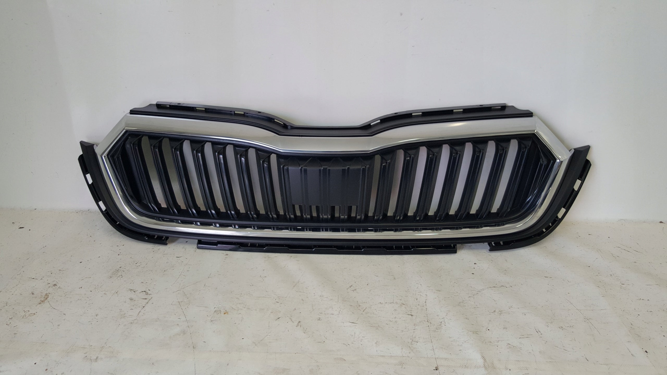 Calandre Skoda OCTAVIA 4 IV FRONT GRILL calandre 