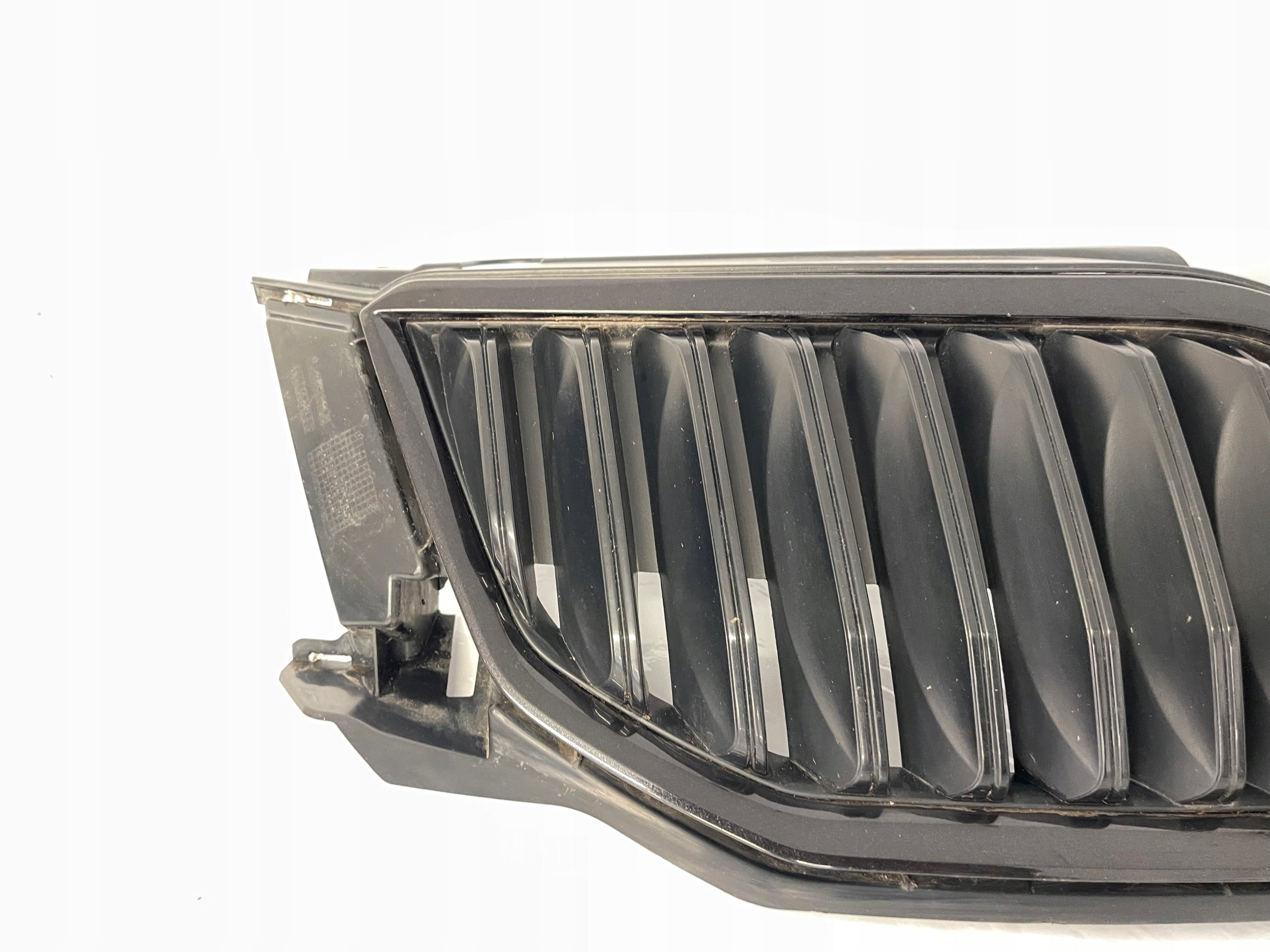 Kühlergrill Skoda OCTAVIA III FRONTGRILL 5E08536535E Kühlergitter