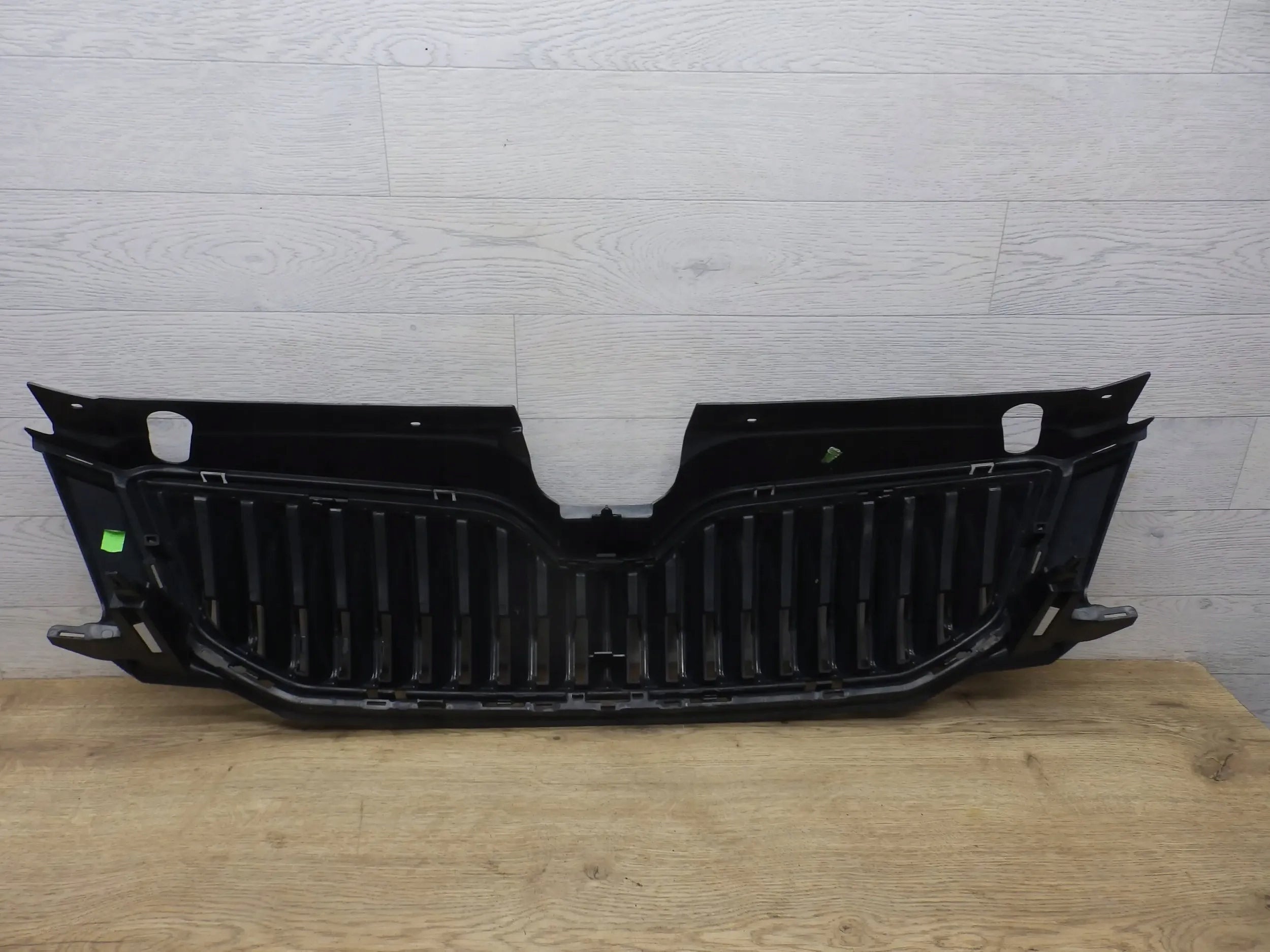 Kühlergrill Skoda OCTAVIA FRONTGRILL 5E0853653 Kühlergitter