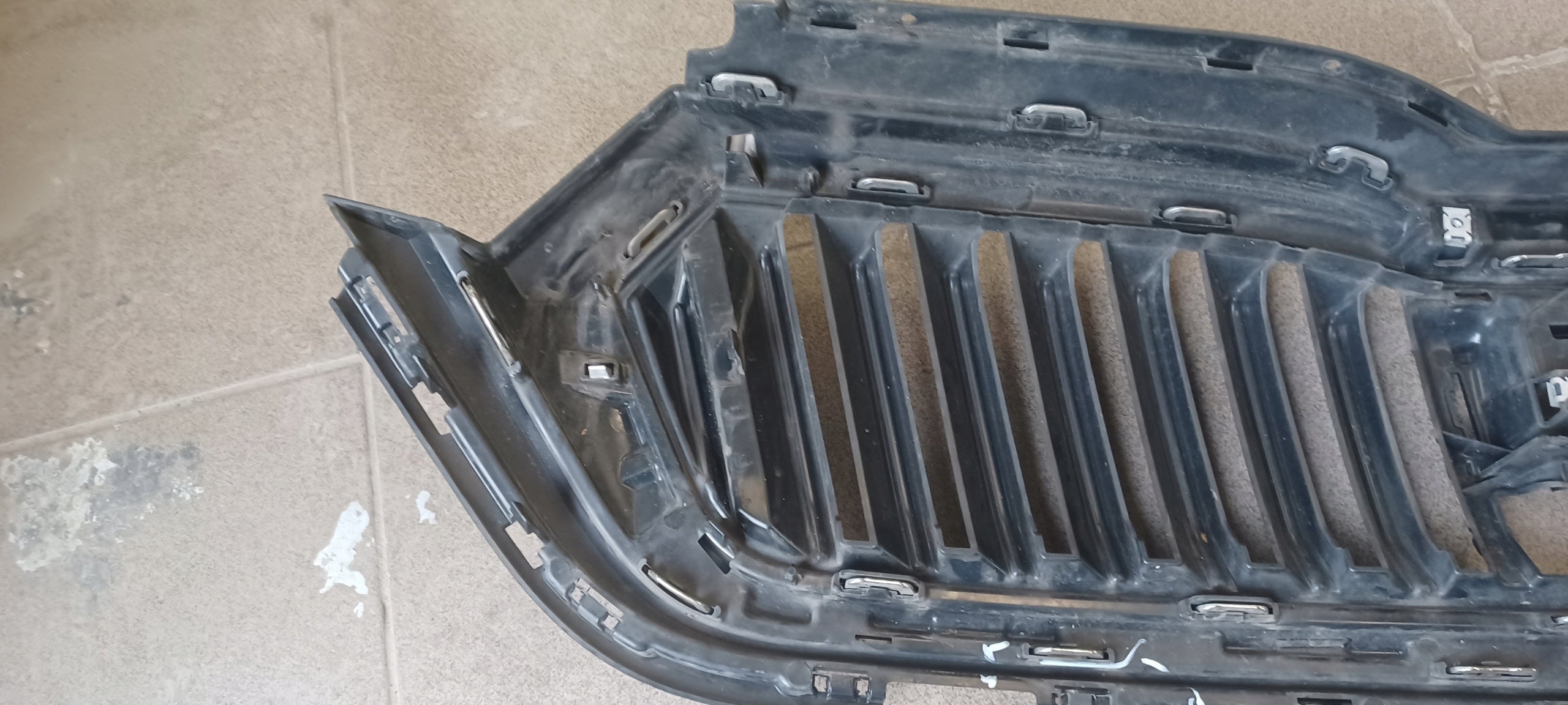 Kühlergrill Skoda OCTAVIA 4 IV FRONTGRILL Kühlergitter